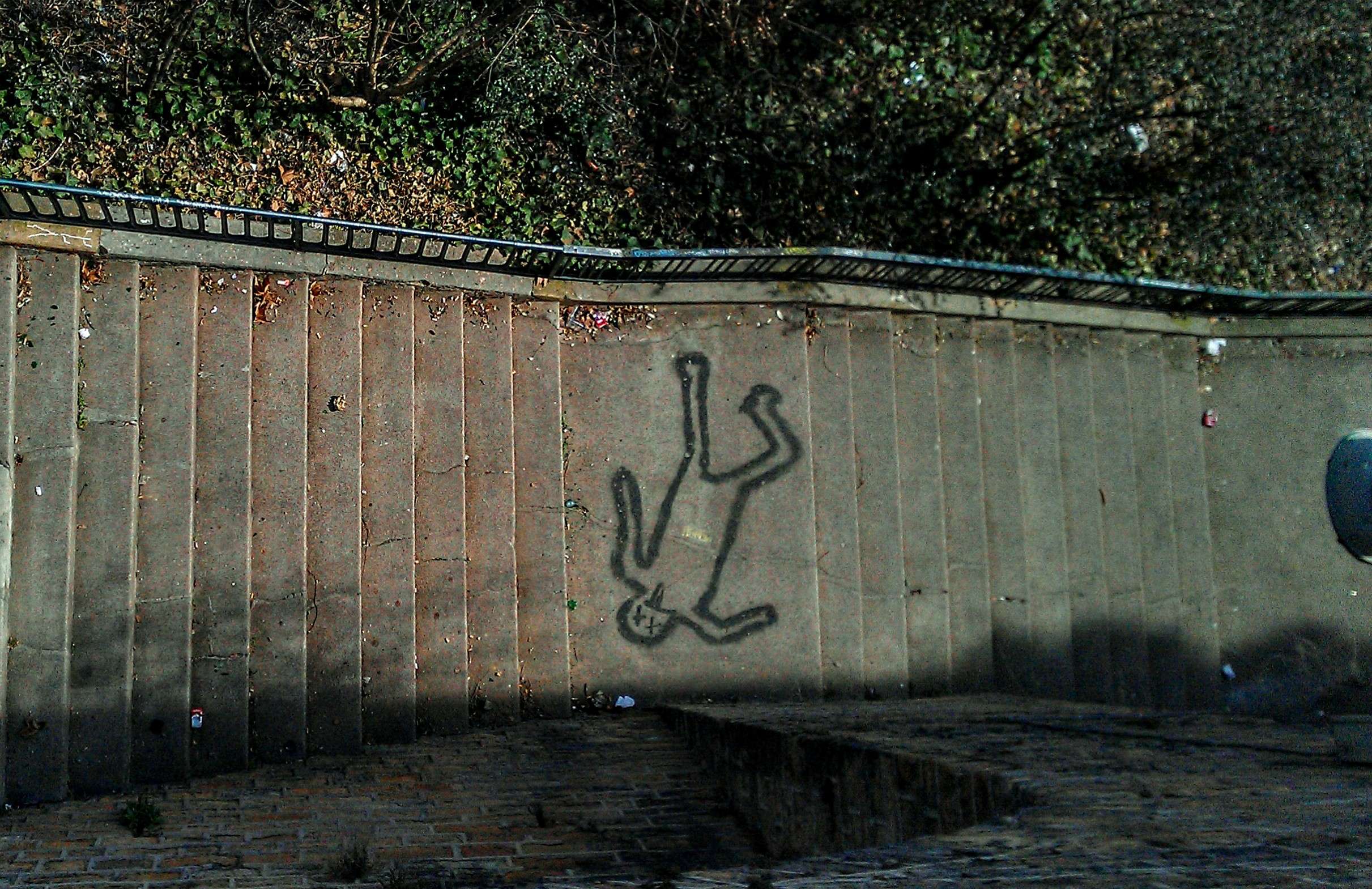 
								Street-art graffiti fresque 
								 
									1 Rue Philibert Delorme
									69001
									Lyon
									France 
									Pat Finder
								Street-Art-Safari.com
								