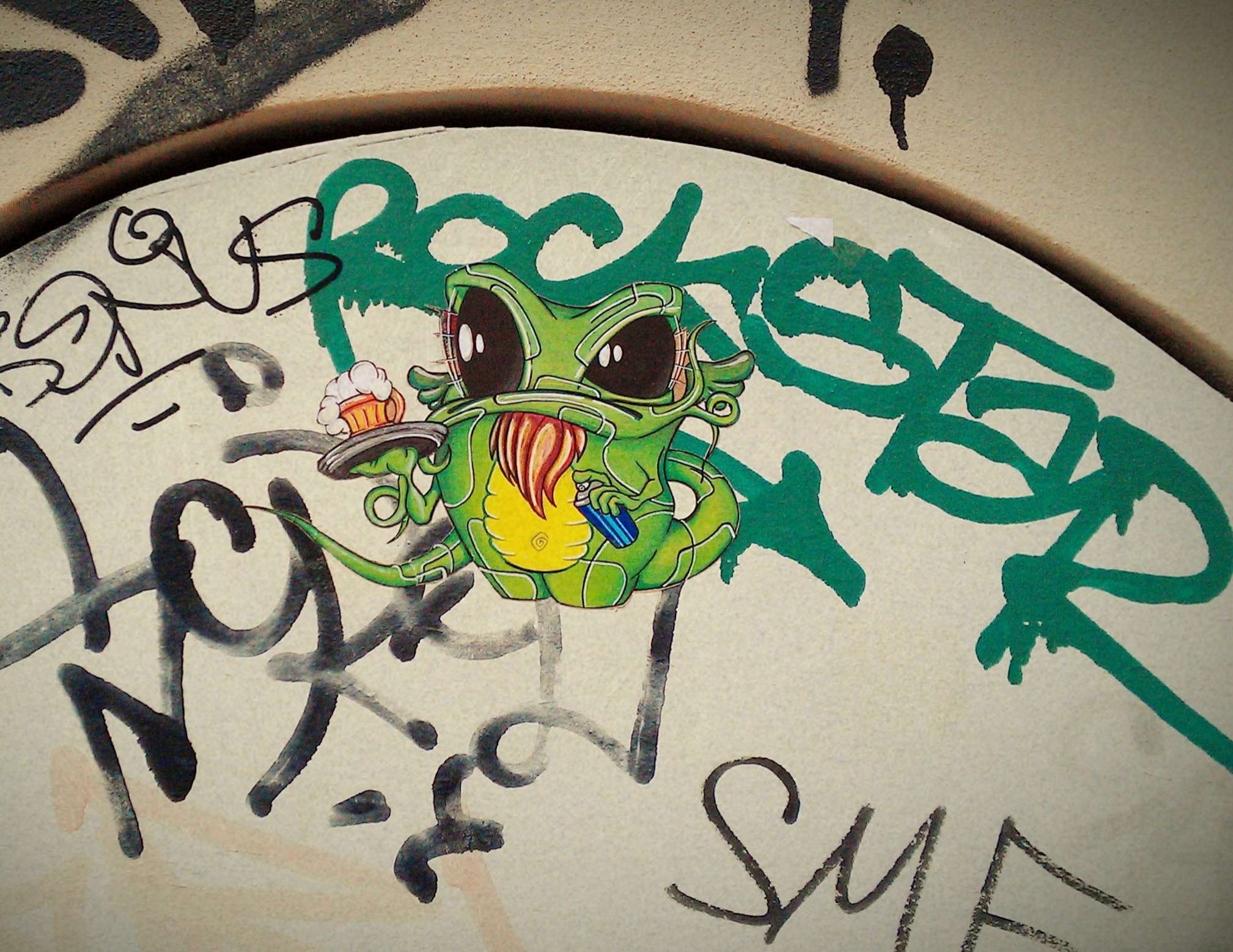 
								Street-art graffiti fresque 
								Cap Phi 
									27 Rue Neyret
									69001
									Lyon
									France 
									Pat Finder
								Street-Art-Safari.com
								