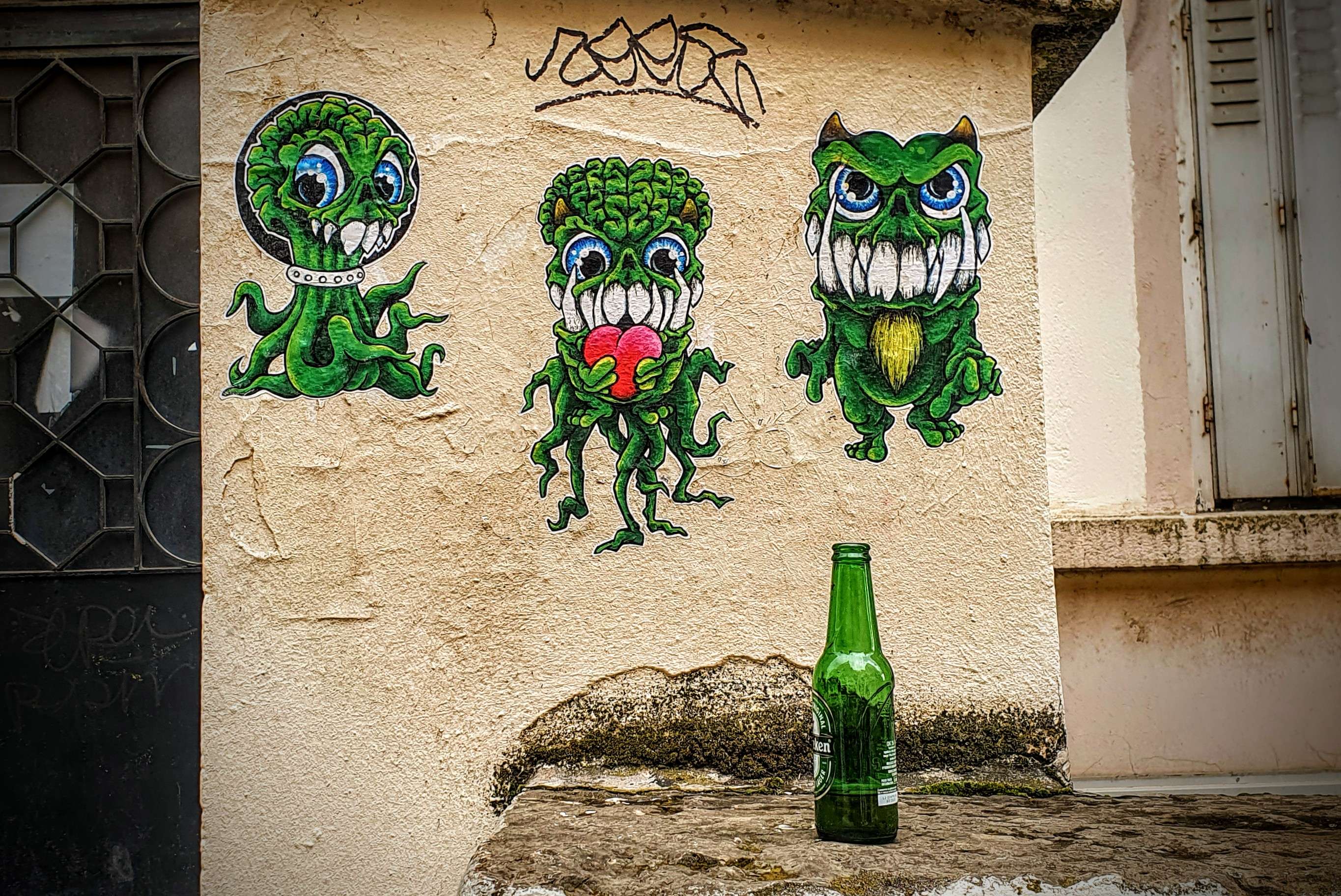 
								Street-art graffiti fresque 
								Cap Phi 
									19 Rue Burdeau
									69001
									Lyon
									France 
									Pat Finder
								Street-Art-Safari.com
								