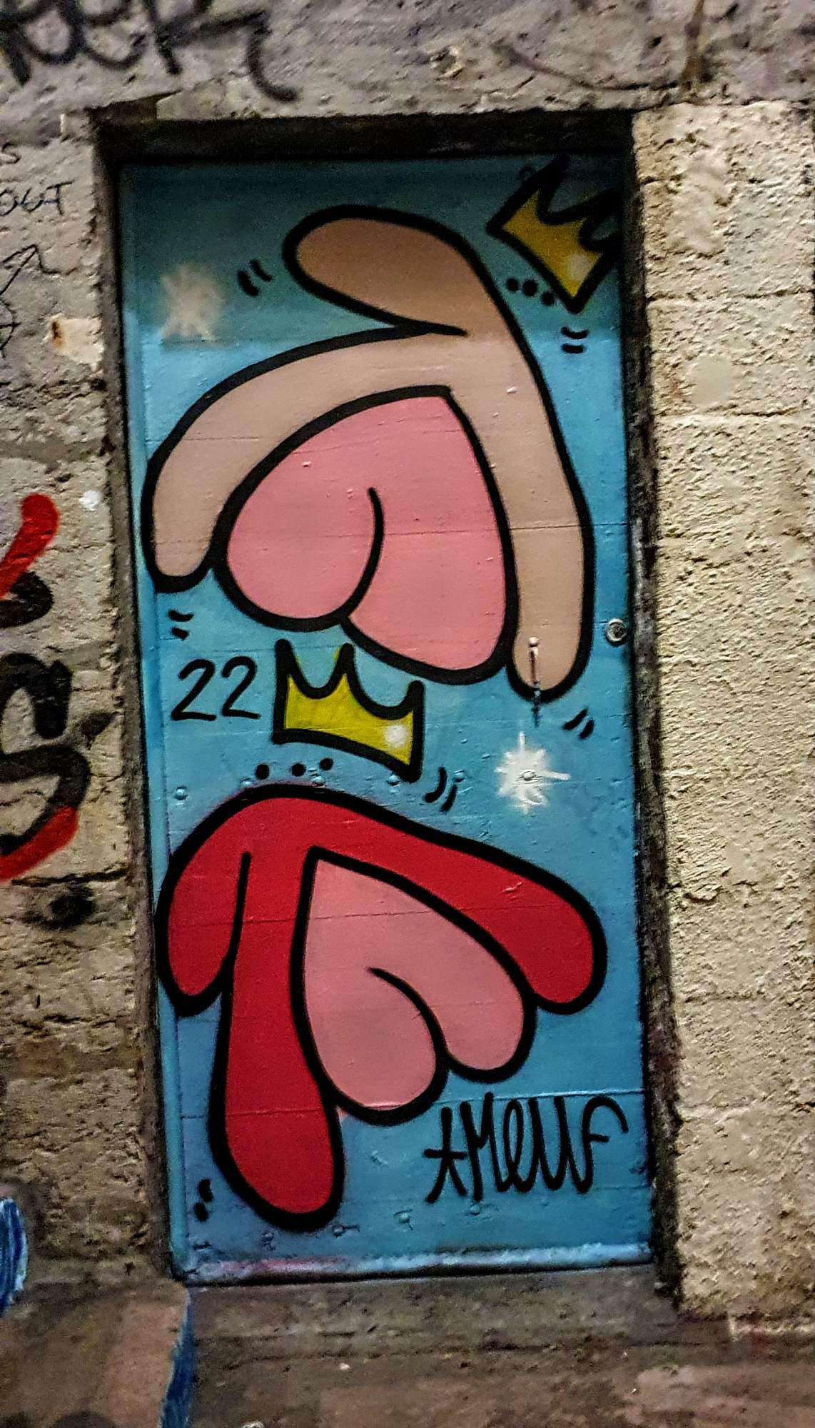 
								Street-art graffiti fresque 
								 
									1 Place Chardonnet
									69001
									Lyon
									France 
									Pat Finder
								Street-Art-Safari.com
								