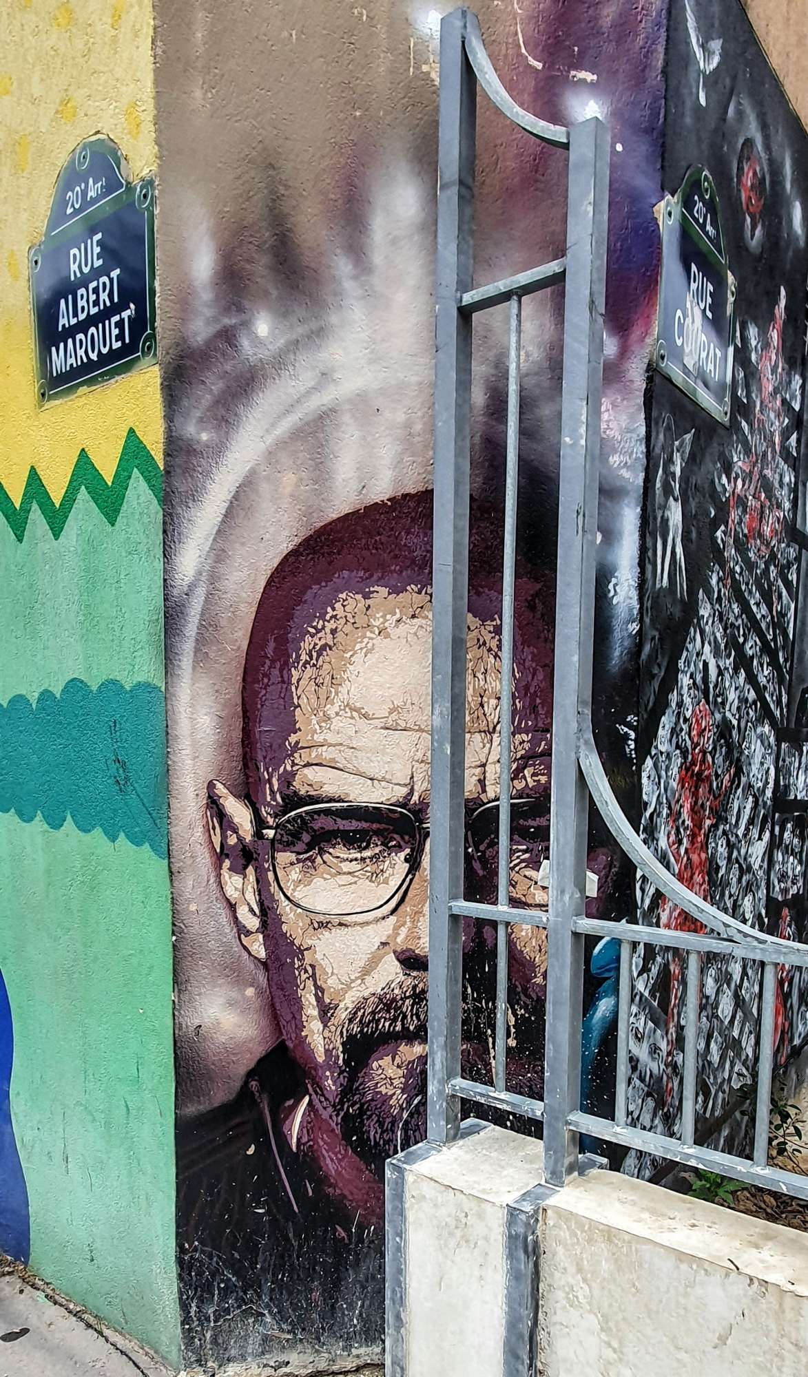 
								Street-art graffiti fresque 
								 
									17 Rue Courat
									75020
									Paris
									France 
									Pat Finder
								Street-Art-Safari.com
								