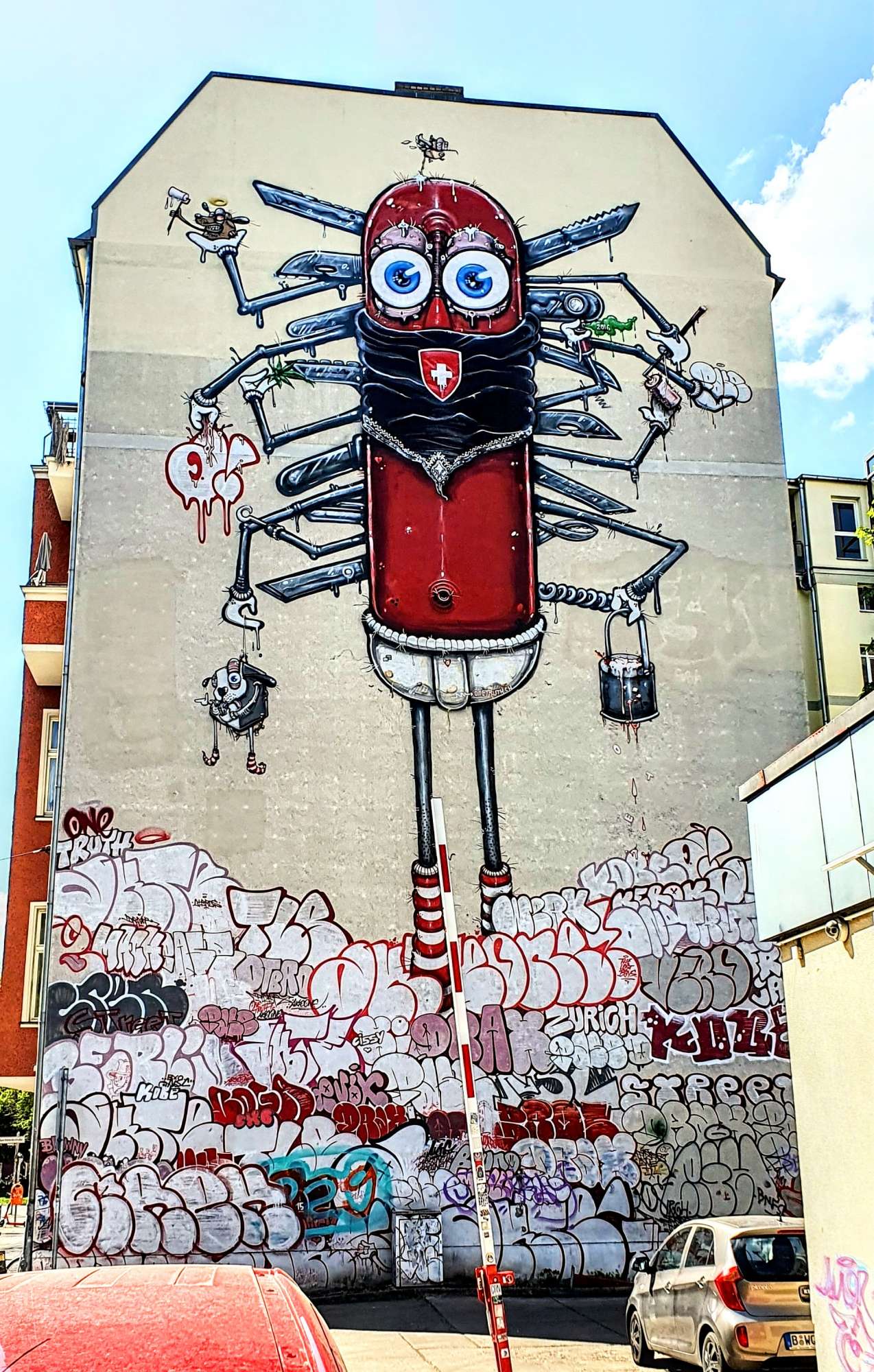 
								Street-art graffiti fresque 
								 
									5 Revaler Stra&szlig;e
									10243
									Berlin
									Germany 
									Pat Finder
								Street-Art-Safari.com
								