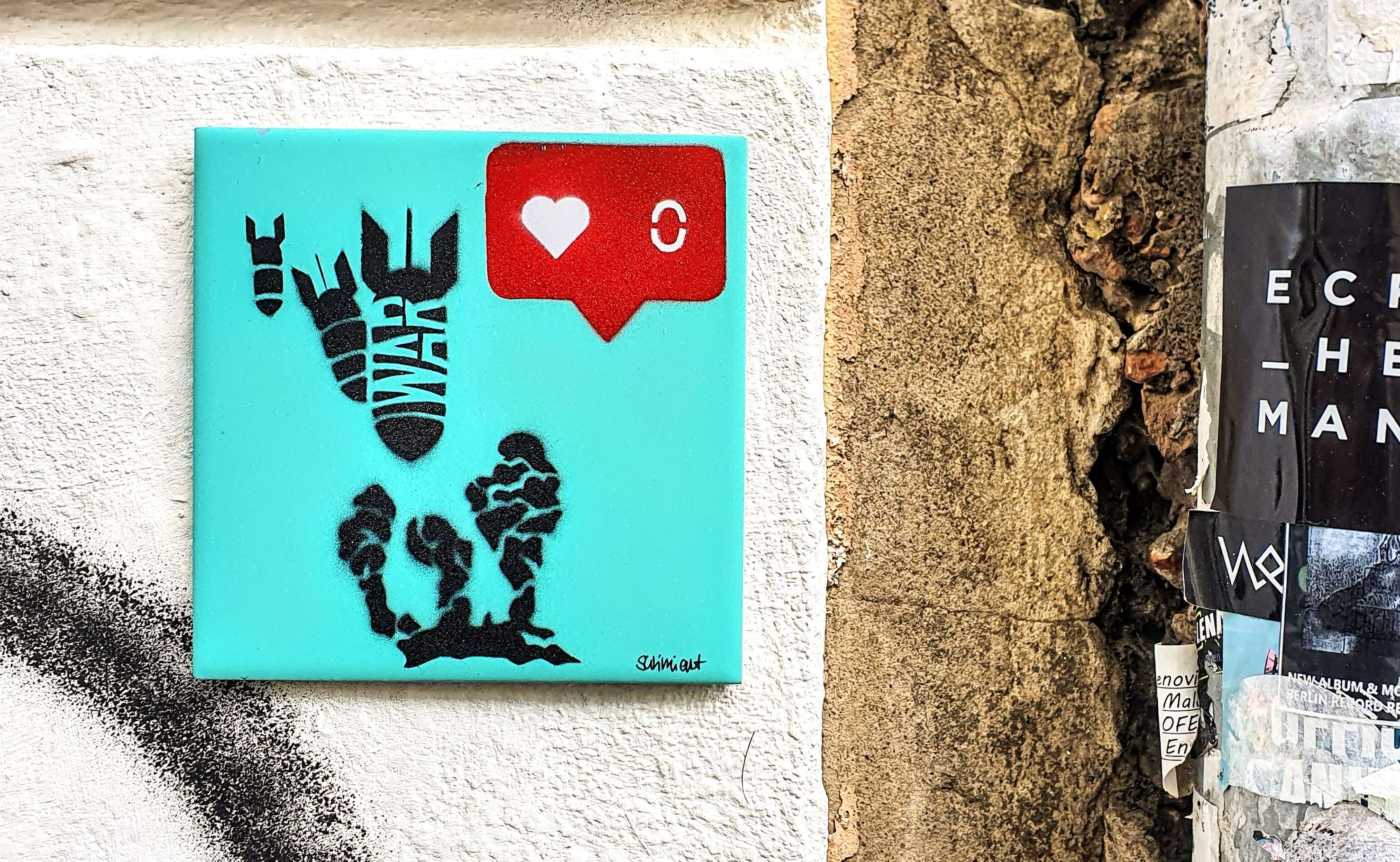 
								Street-art graffiti fresque 
								 
									12 Falckensteinstra&szlig;e
									10997
									Berlin
									Germany 
									Pat Finder
								Street-Art-Safari.com
								