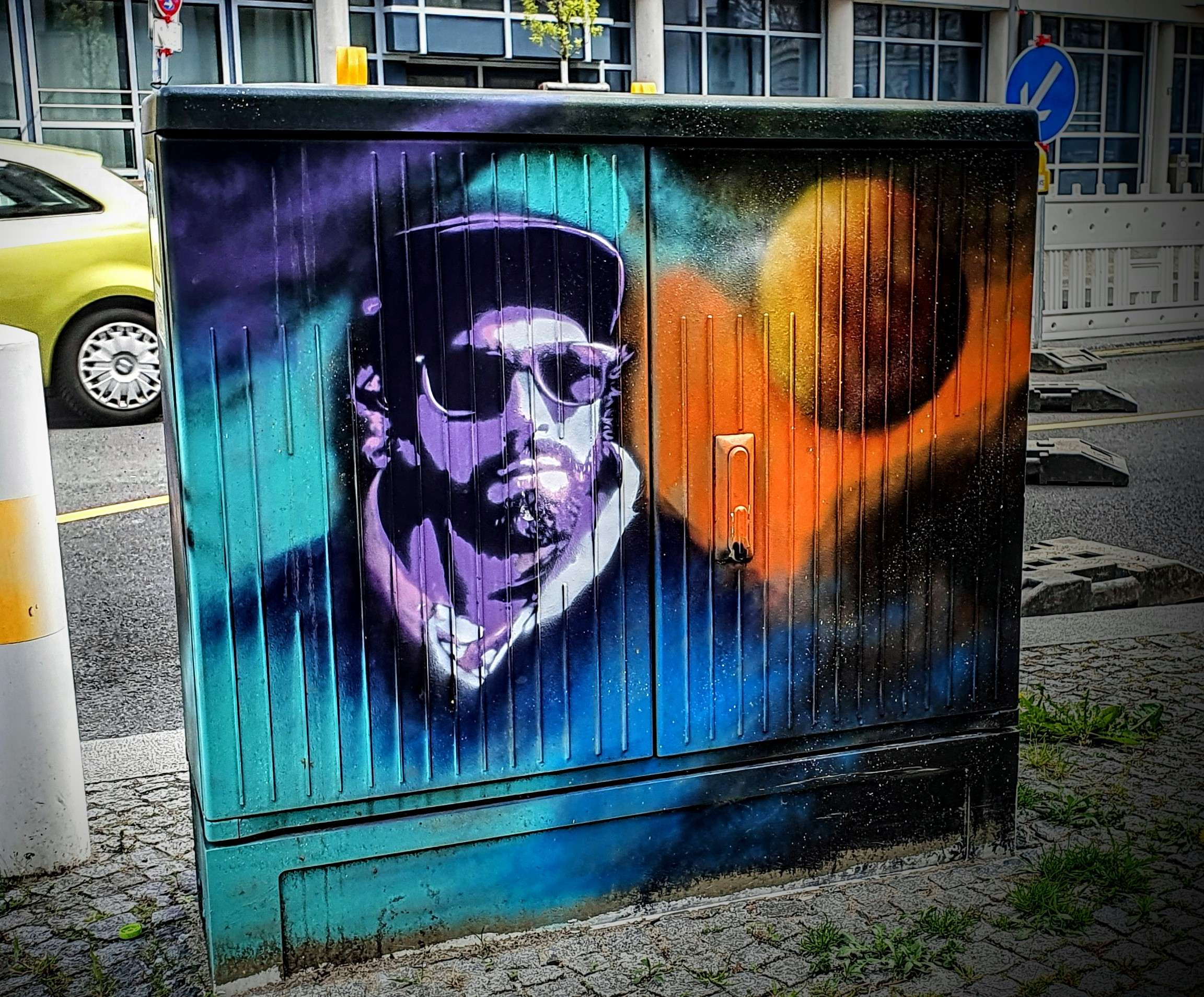 
								Street-art graffiti fresque 
								 
									14 Mauerstra&szlig;e
									10117
									Berlin
									Germany 
									Pat Finder
								Street-Art-Safari.com
								