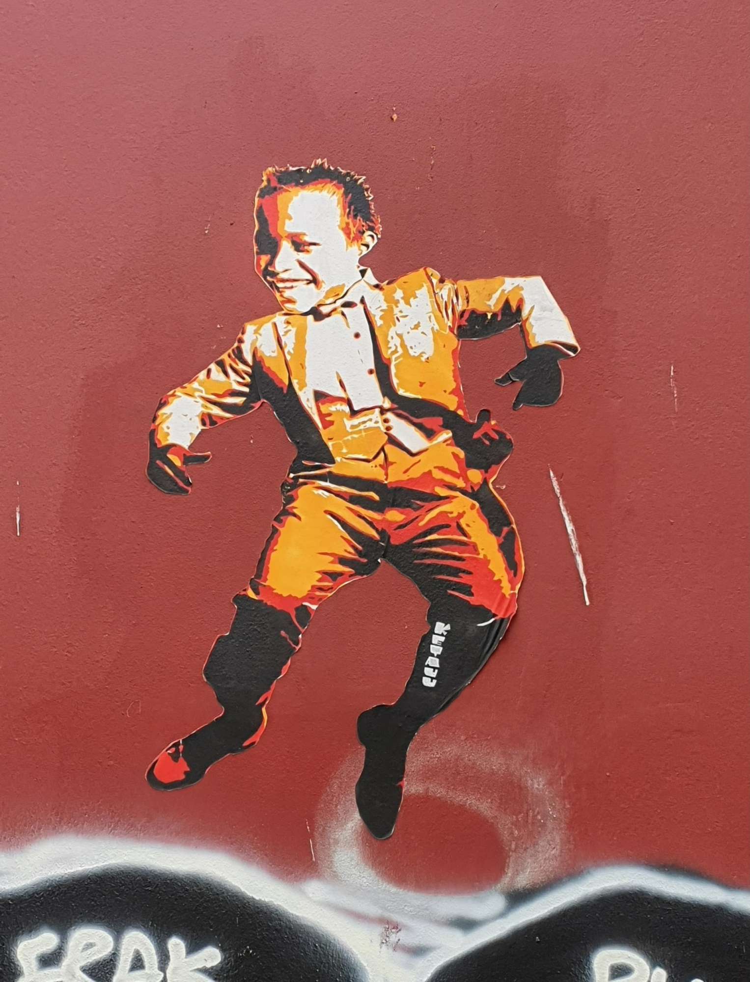 
								Street-art graffiti fresque 
								Ketauu 
									13A Weserstra&szlig;e
									10247
									Berlin
									Germany 
									Pat Finder
								Street-Art-Safari.com
								