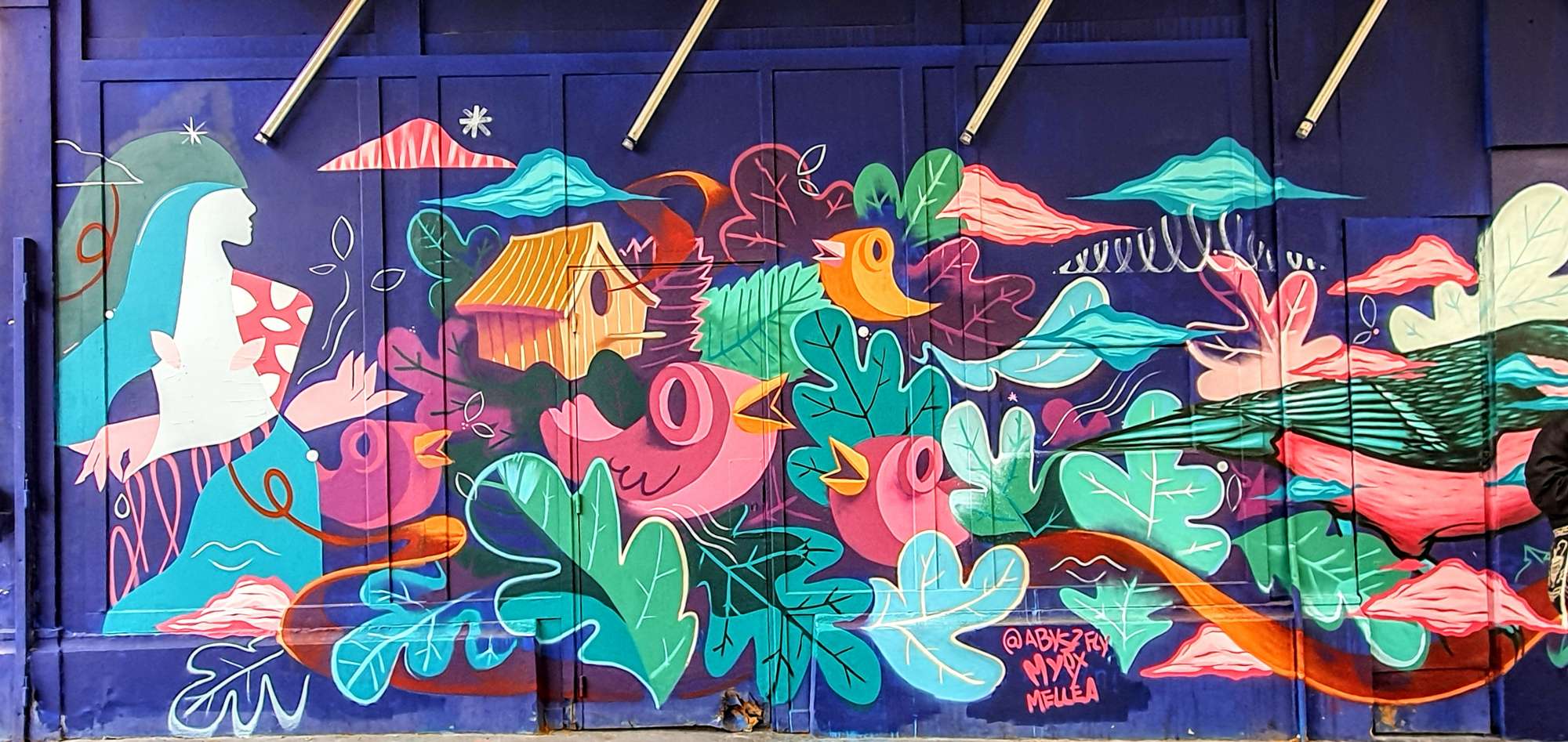 
								Street-art graffiti fresque 
								Abys2Fly, Mellea, Myet 
									61 Rue de la Martini&egrave;re
									69001
									Lyon
									France 
									Pat Finder
								Street-Art-Safari.com
								