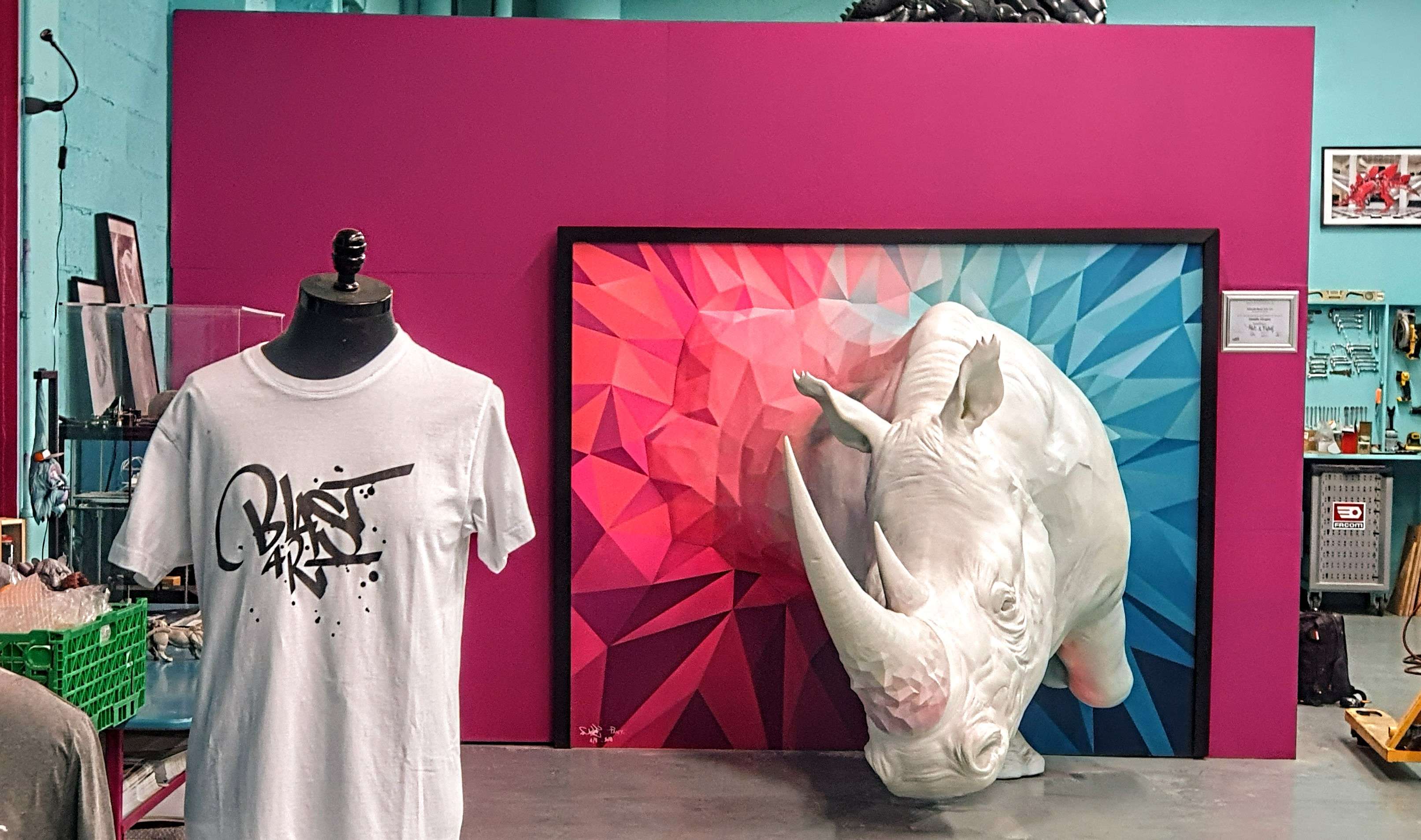 
								Street-art graffiti fresque 
								Blast 
									10 Rue Gorge de Loup
									69009
									Lyon
									France 
									Pat Finder
								Street-Art-Safari.com
								