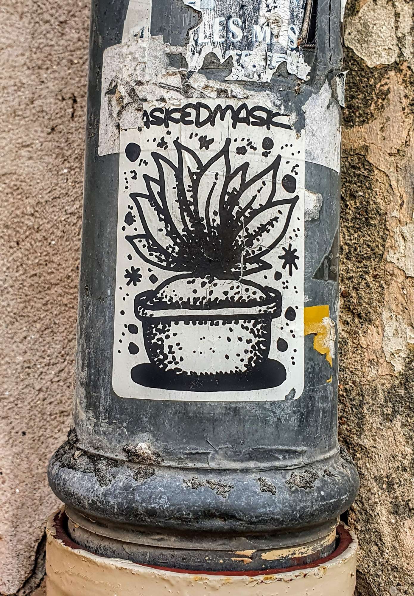 
								Street-art graffiti fresque 
								MaskedMask 
									12 Rue Sergent Blandan
									69001
									Lyon
									France 
									Pat Finder
								Street-Art-Safari.com
								