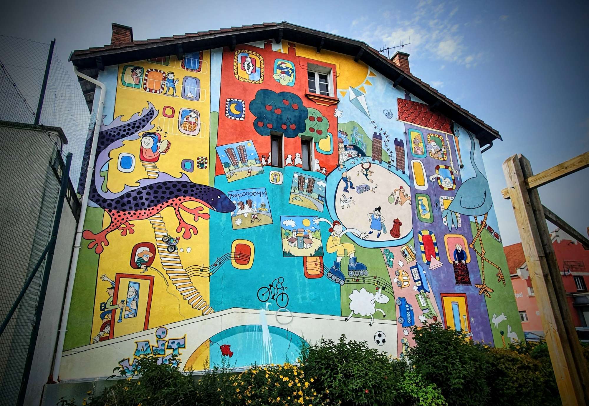 
								Street-art graffiti fresque 
								 
									21 Avenue du Maquis de l'Oisans
									38800
									Le Pont-de-Claix
									France 
									Pat Finder
								Street-Art-Safari.com
								