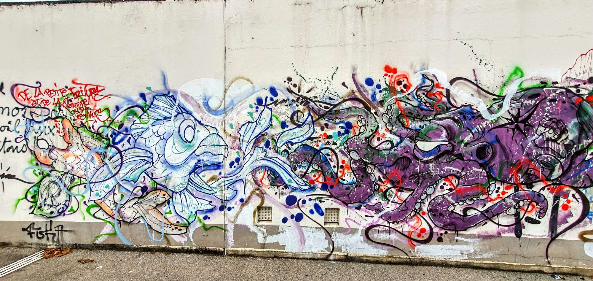 
								Street-art graffiti fresque 
								LartistSuperCho 
									53 Avenue Marcel Cachin
									38400
									Saint-Martin-d'H&egrave;res
									France 
									Pat Finder
								Street-Art-Safari.com
								