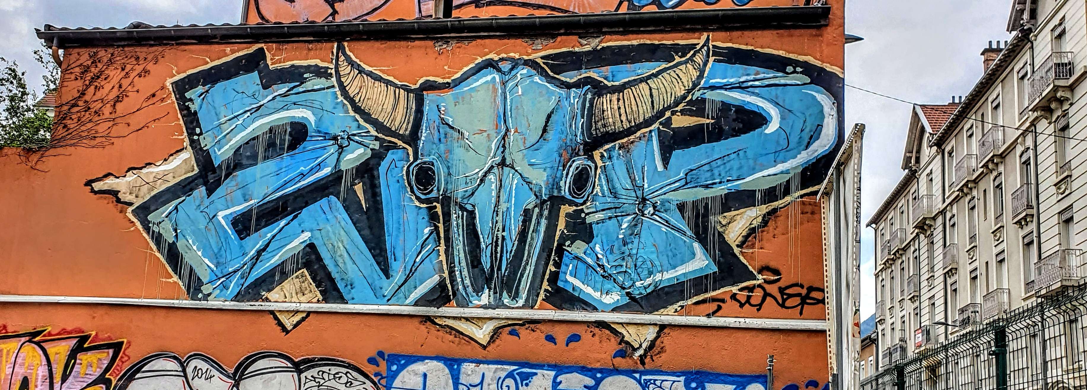 
								Street-art graffiti fresque 
								 
									20 Place Saint-Bruno
									38000
									Grenoble
									France 
									Pat Finder
								Street-Art-Safari.com
								