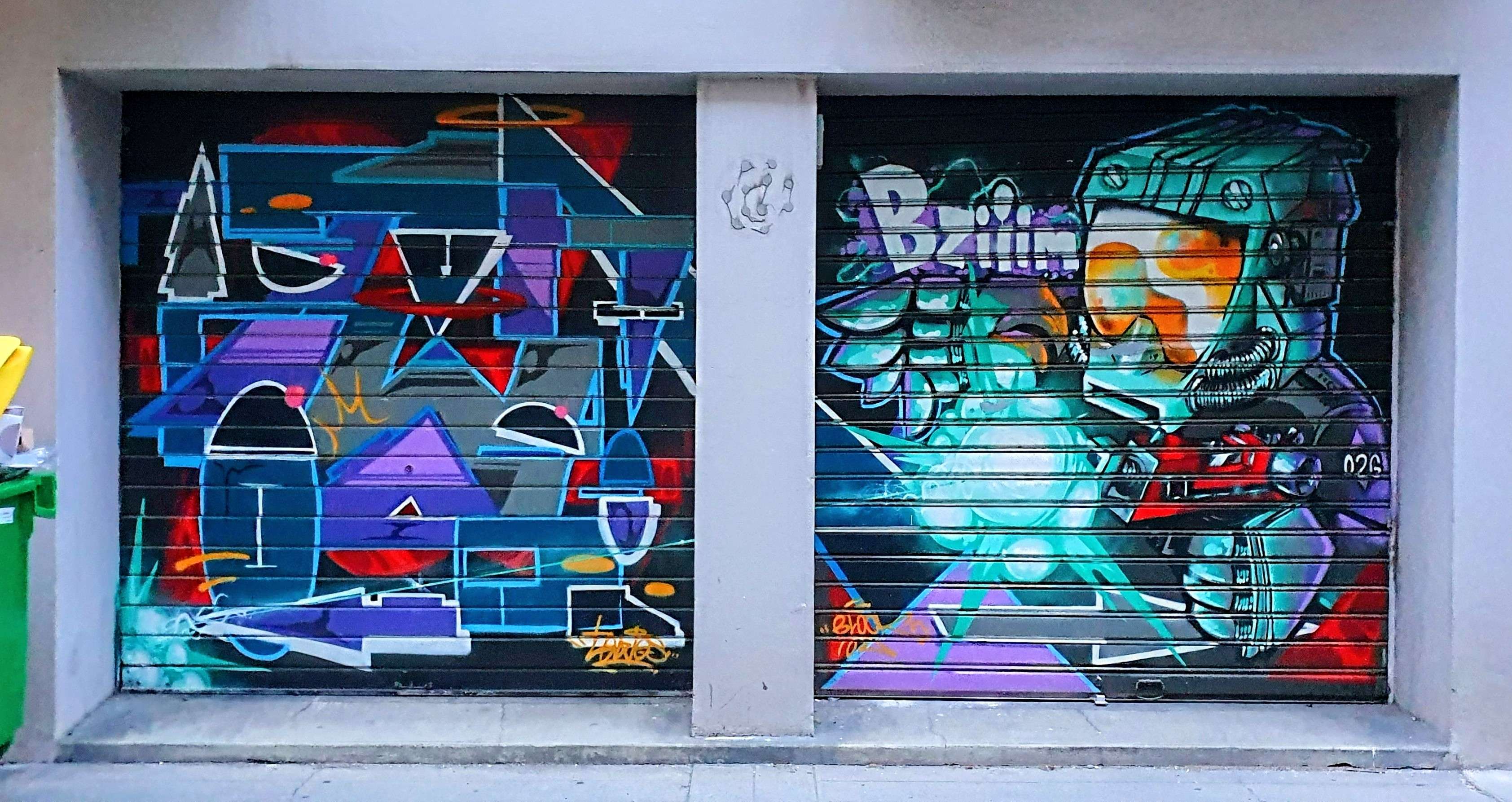 
								Street-art graffiti fresque 
								Tawos 
									40 Rue Genissieu
									38000
									Grenoble
									France 
									Pat Finder
								Street-Art-Safari.com
								