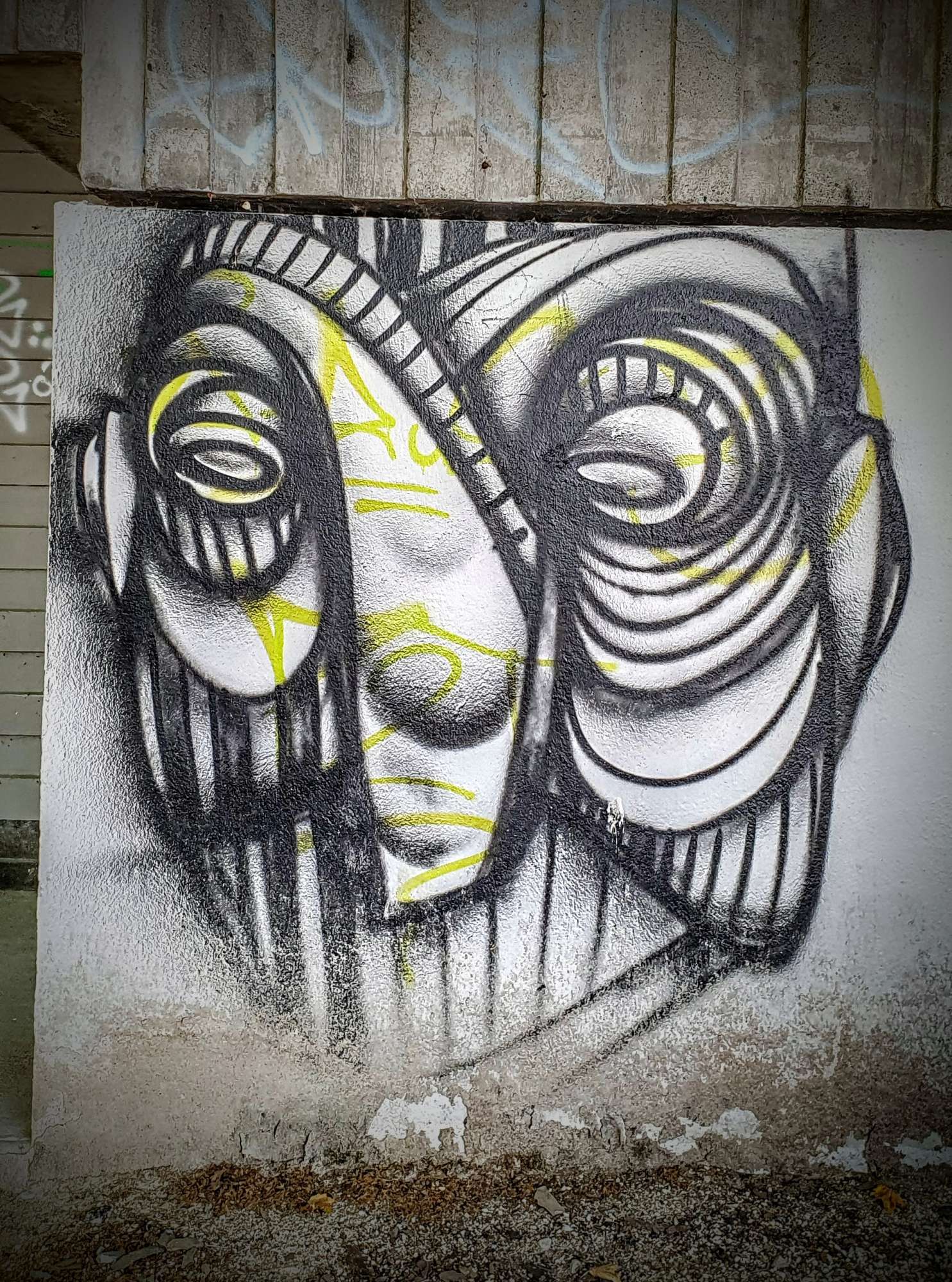 
								Street-art graffiti fresque 
								 
									40 Boulevard Clemenceau
									38000
									Grenoble
									France 
									Pat Finder
								Street-Art-Safari.com
								