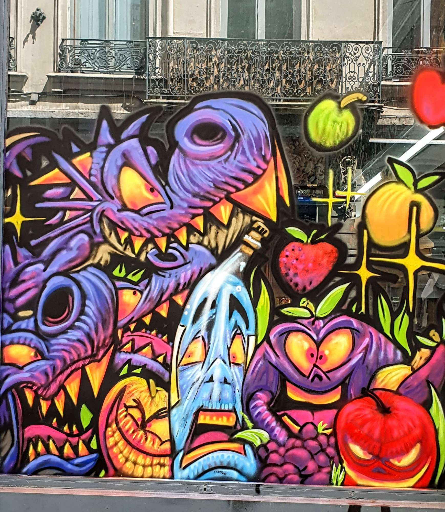 
								Street-art graffiti fresque 
								Skema 
									4 Rue Sainte-Catherine
									69001
									Lyon
									France 
									Pat Finder
								Street-Art-Safari.com
								