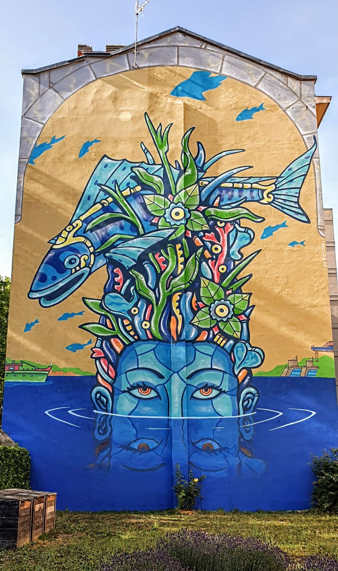 
								Street-art graffiti fresque 
								Spone 
									40B Quai Joseph Gillet
									69004
									Lyon
									France 
									Pat Finder
								Street-Art-Safari.com
								