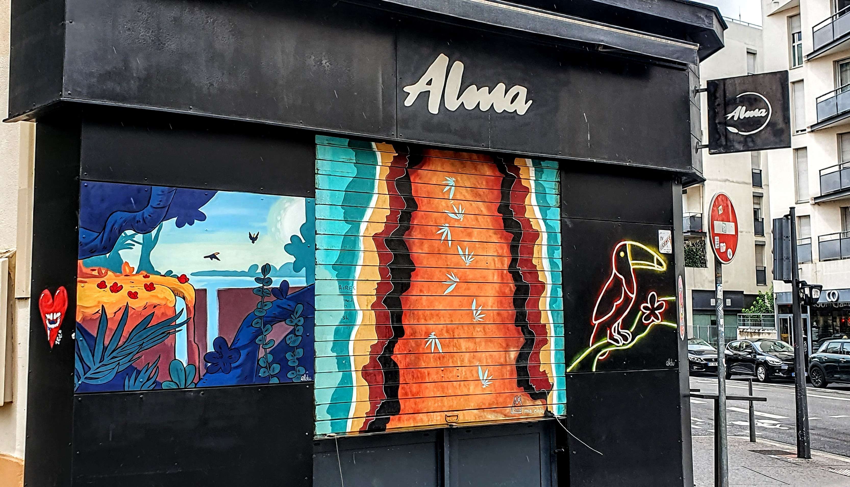 
								Street-art graffiti fresque 
								Eldu 
									200 Grande Rue de la Guilloti&egrave;re
									69007
									Lyon
									France 
									Pat Finder
								Street-Art-Safari.com
								