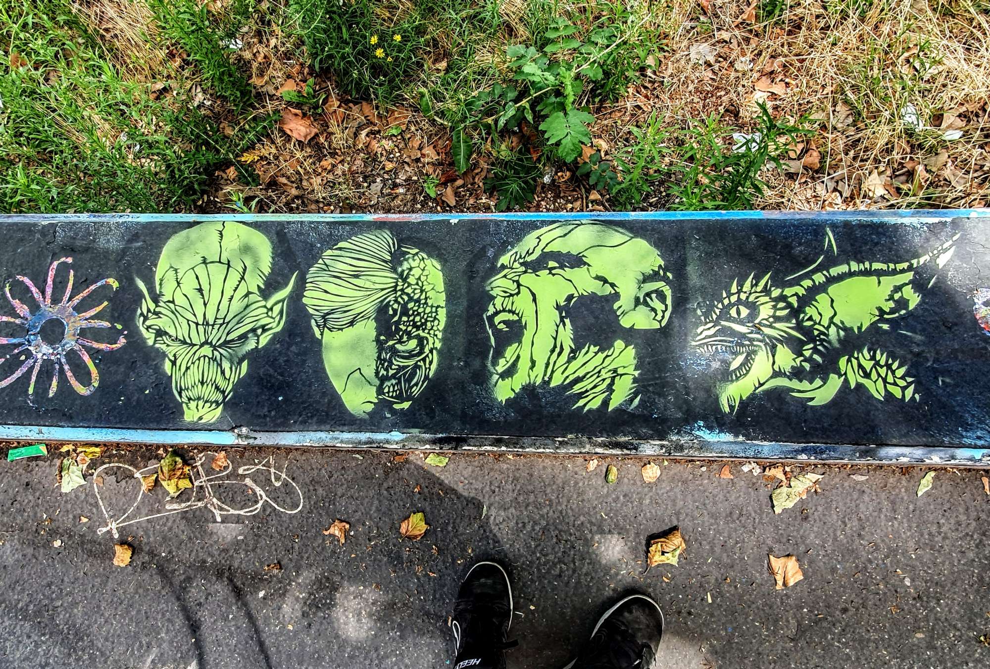 
								Street-art graffiti fresque 
								 
									20 Boulevard du G&eacute;n&eacute;ral d'Arm&eacute;e Jean Simon
									75013
									Paris
									France 
									Pat Finder
								Street-Art-Safari.com
								