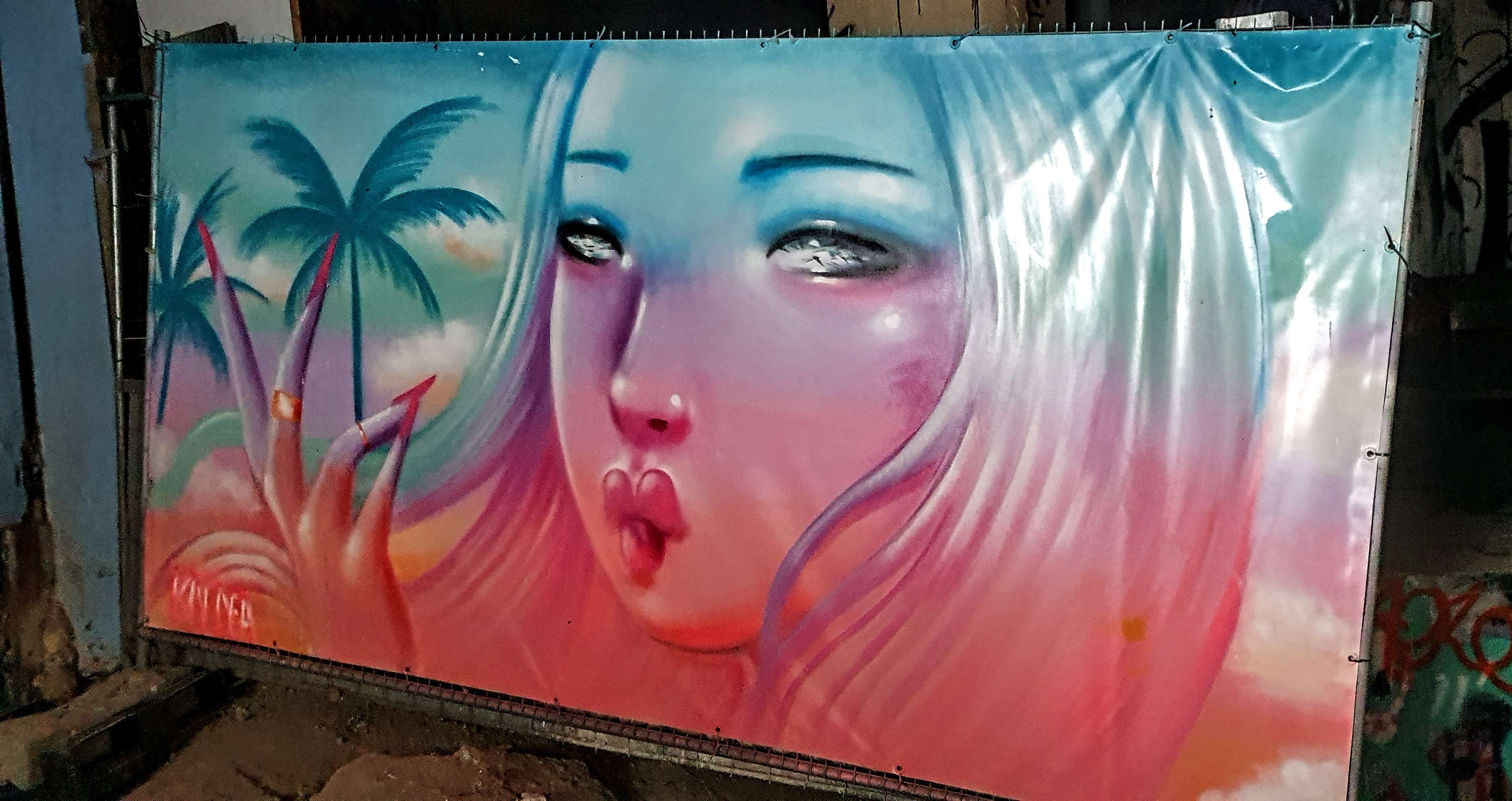 
								Street-art graffiti fresque 
								 
									42 All&eacute;e Paris-Ivry
									75013
									Paris
									France 
									Pat Finder
								Street-Art-Safari.com
								