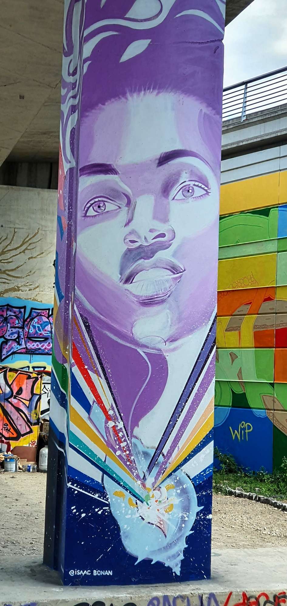 
								Street-art graffiti fresque 
								Isaac Bonan 
									10 Rue Jean-Baptiste Berlier
									75013
									Paris
									France 
									Pat Finder
								Street-Art-Safari.com
								