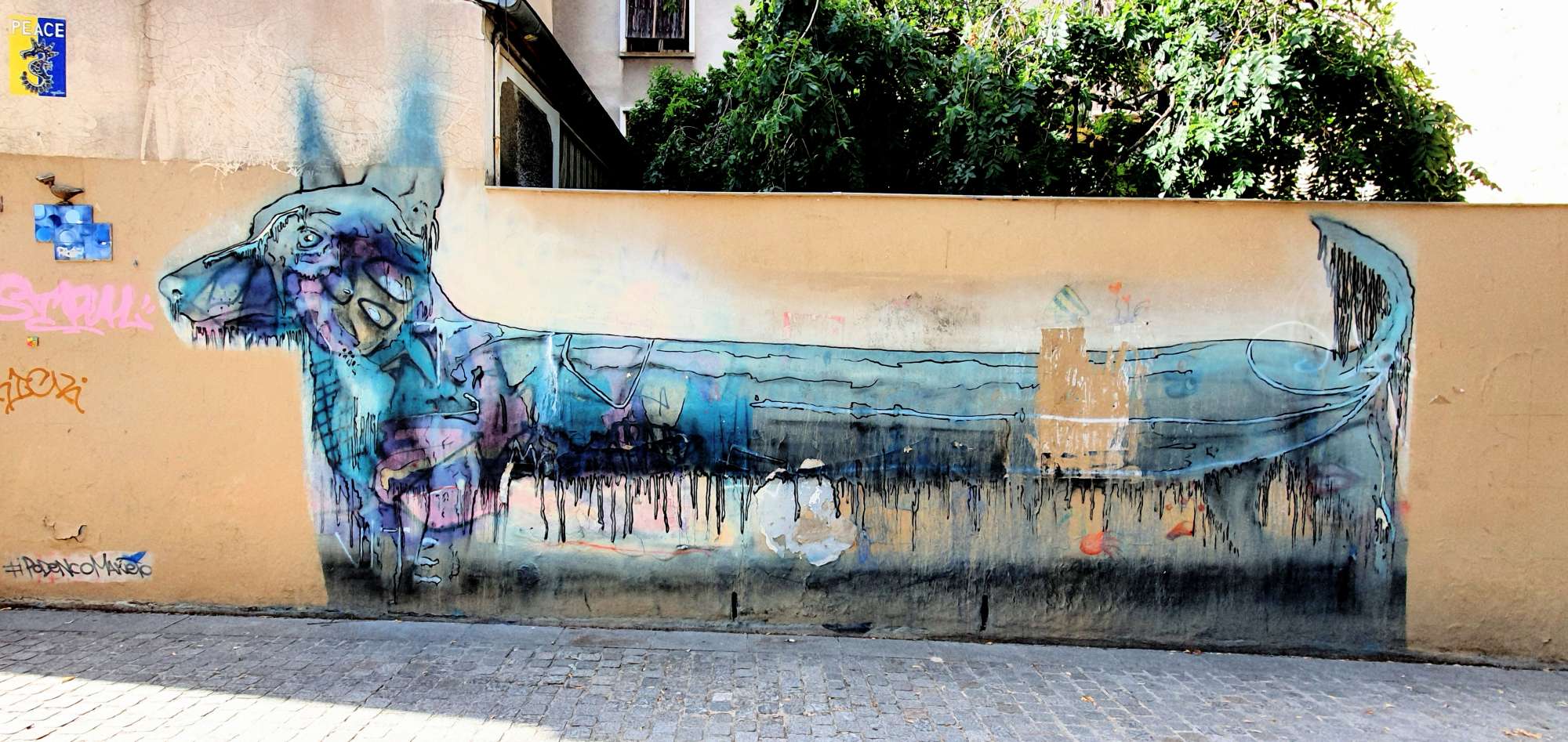 
								Street-art graffiti fresque 
								Sa&iuml;r777 
									24 Rue Bobillot
									75013
									Paris
									France 
									Pat Finder
								Street-Art-Safari.com
								