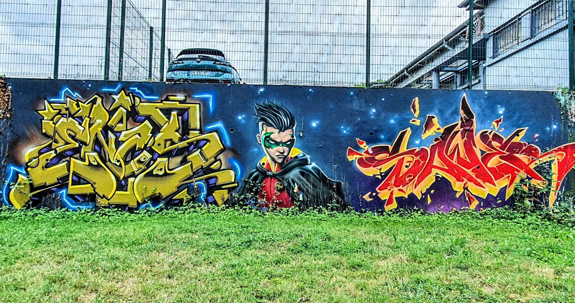 
								Street-art graffiti fresque 
								 
									60 Rue de la C&ocirc;te du Nord
									93100
									Montreuil
									France 
									Pat Finder
								Street-Art-Safari.com
								