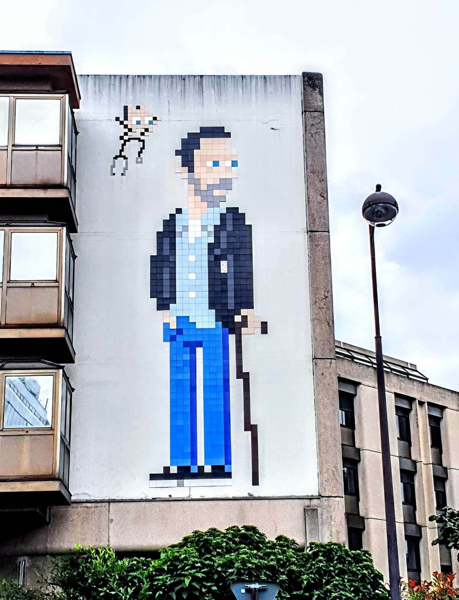 
								Street-art graffiti fresque 
								Invader 
									46 Boulevard Vincent Auriol
									75013
									Paris
									France 
									Pat Finder
								Street-Art-Safari.com
								