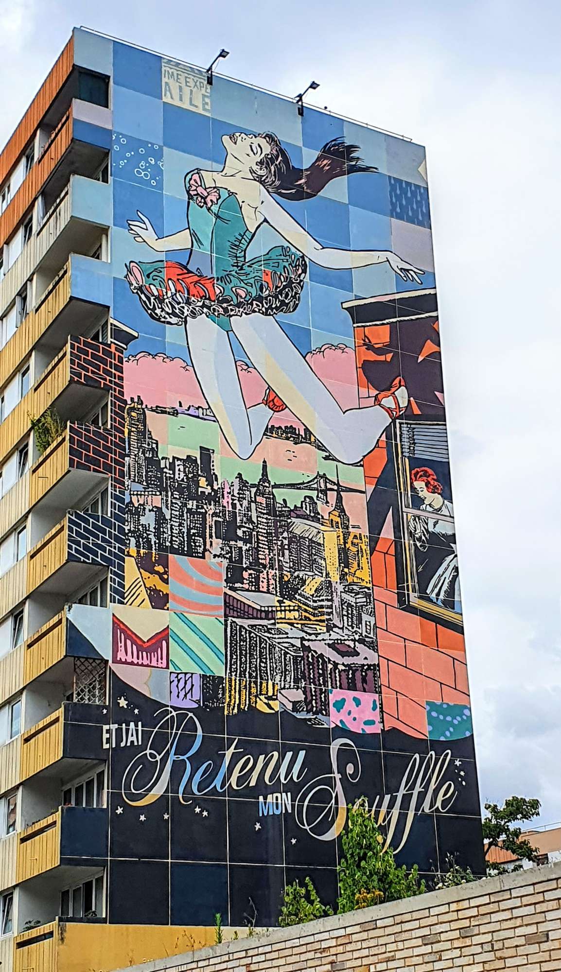 
								Street-art graffiti fresque 
								Faile 
									94 Rue Jeanne d'Arc
									75013
									Paris
									France 
									Pat Finder
								Street-Art-Safari.com
								