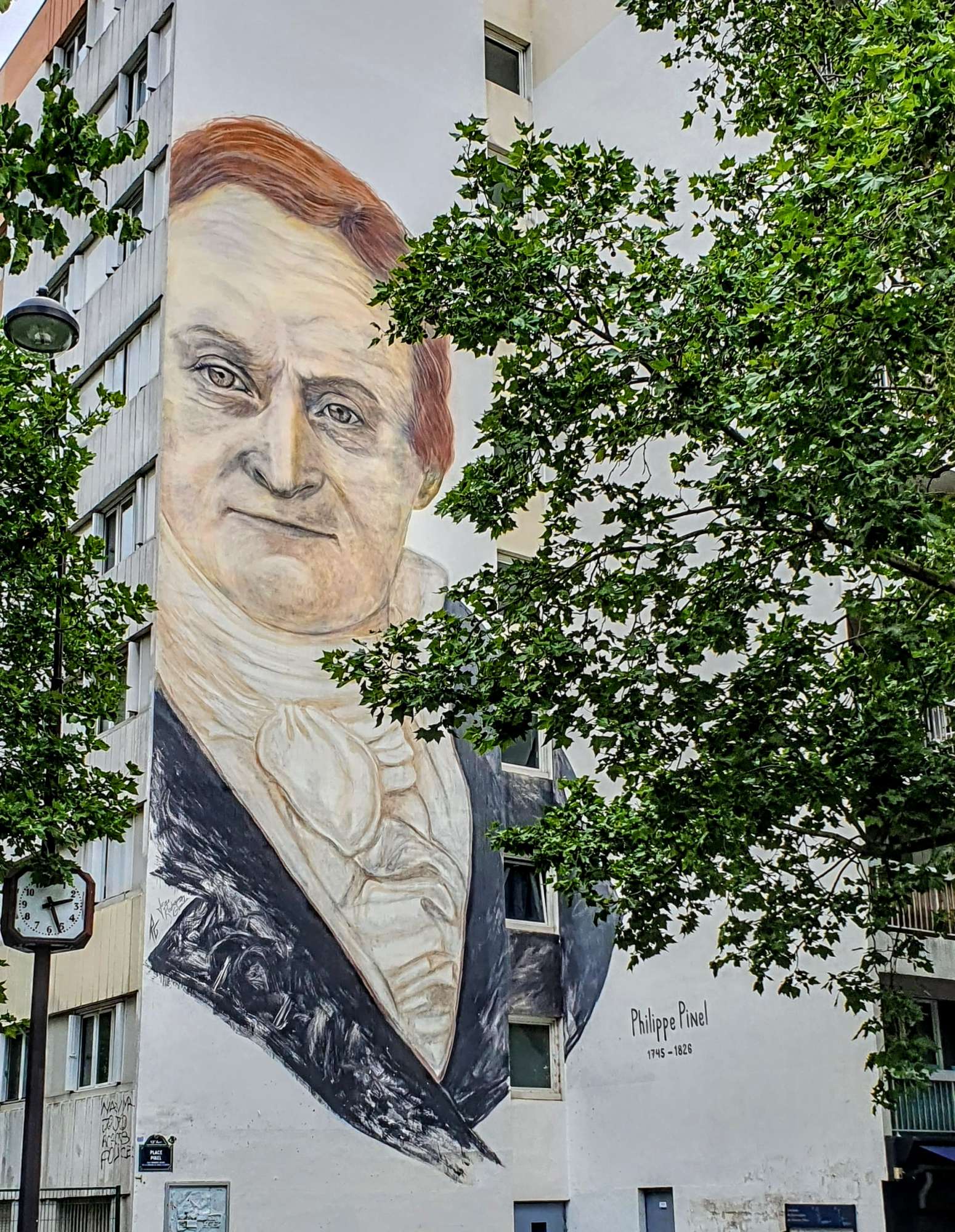 
								Street-art graffiti fresque 
								Jorge Rodriguez-Gerada 
									7 Place Pinel
									75013
									Paris
									France 
									Pat Finder
								Street-Art-Safari.com
								