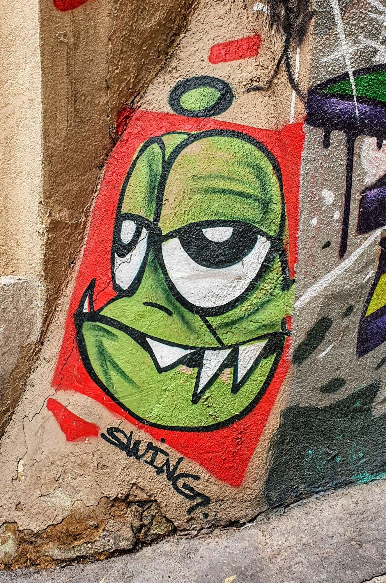 
								Street-art graffiti fresque 
								Swing 
									2a Rue du Poirier
									13002
									Marseille
									France 
									Pat Finder
								Street-Art-Safari.com
								