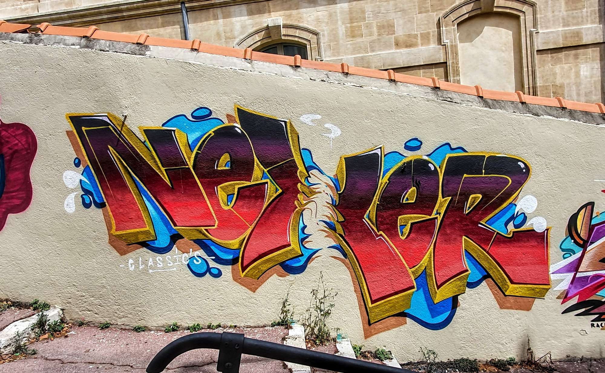 
								Street-art graffiti fresque 
								Nexer 
									18 Rue du Poirier
									13002
									Marseille
									France 
									Pat Finder
								Street-Art-Safari.com
								