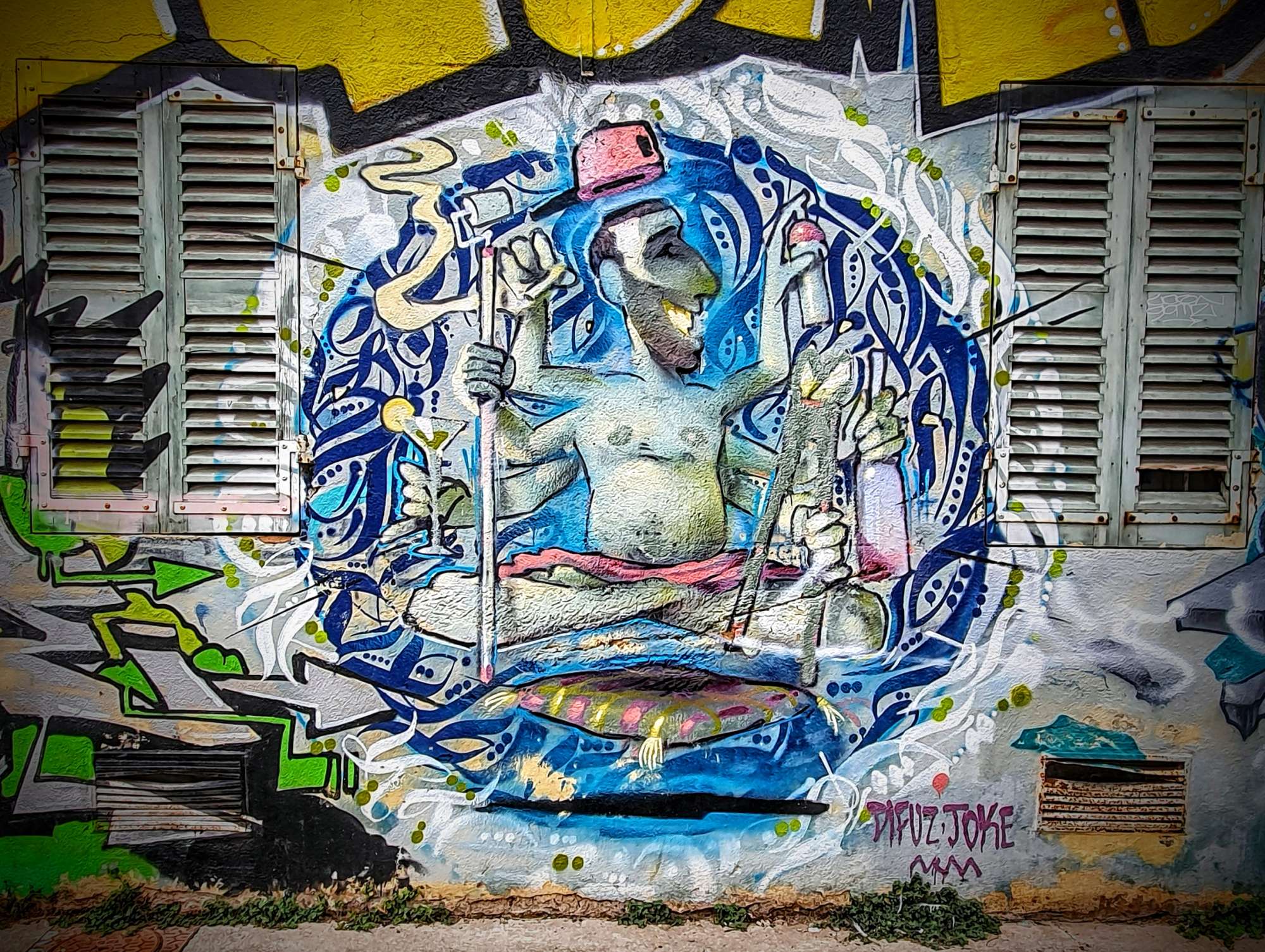 
								Street-art graffiti fresque 
								Difuz, Nitram Joke 
									8 Rue Lorette
									13002
									Marseille
									France 
									Pat Finder
								Street-Art-Safari.com
								