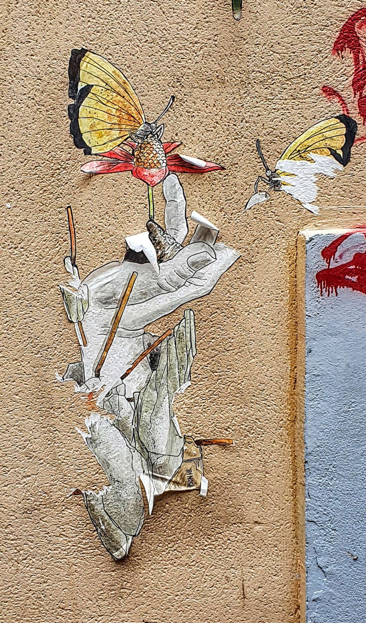 
								Street-art graffiti fresque 
								Bounka 
									1 Rue Lorette
									13002
									Marseille
									France 
									Pat Finder
								Street-Art-Safari.com
								