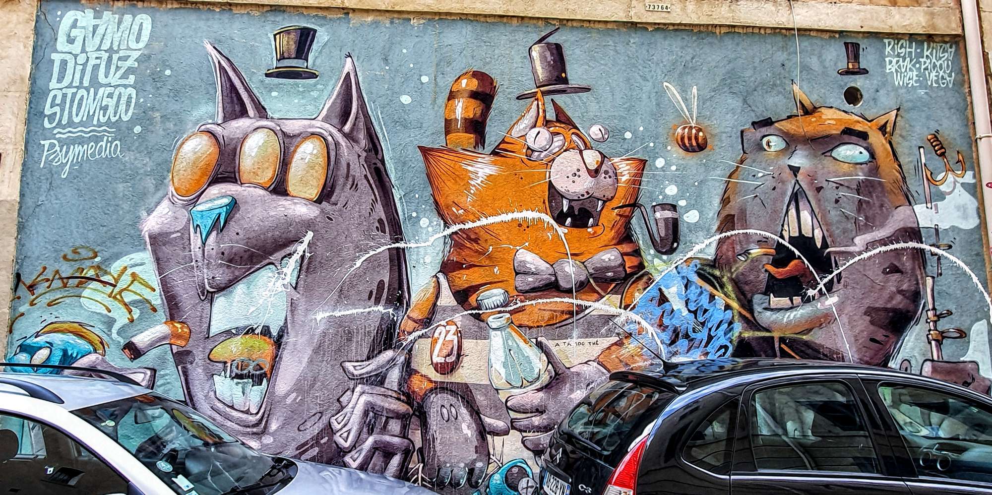 
								Street-art graffiti fresque 
								Difuz, Gamo, Stom500 
									60 Rue Lorette
									13002
									Marseille
									France 
									Pat Finder
								Street-Art-Safari.com
								