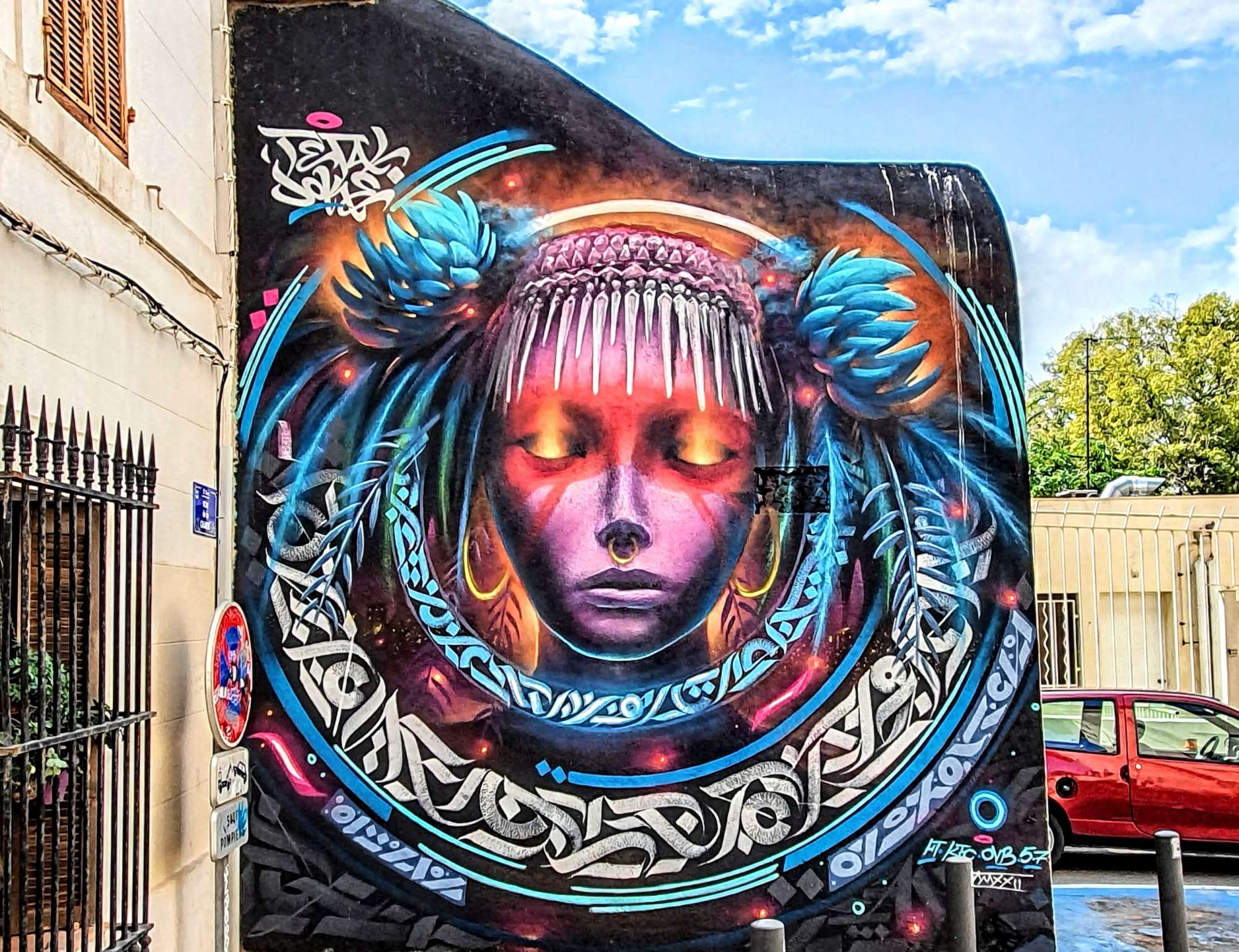 
								Street-art graffiti fresque 
								Nitram Joke, Tetal 
									3 Rue de la Charit&eacute;
									13002
									Marseille
									France 
									Pat Finder
								Street-Art-Safari.com
								