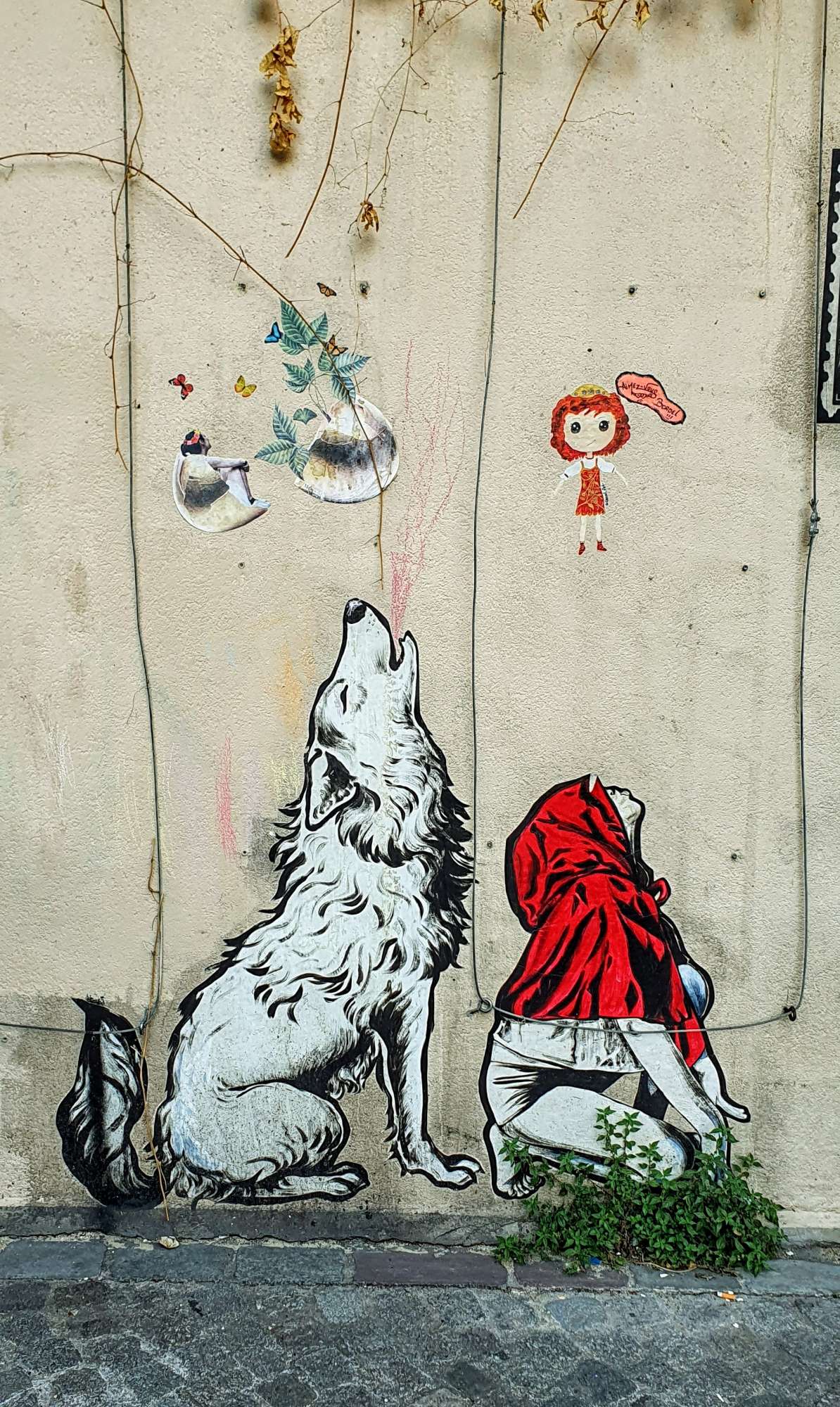 
								Street-art graffiti fresque 
								LoupYestTu 
									22 Rue Saint-Blaise
									75020
									Paris
									France 
									Pat Finder
								Street-Art-Safari.com
								