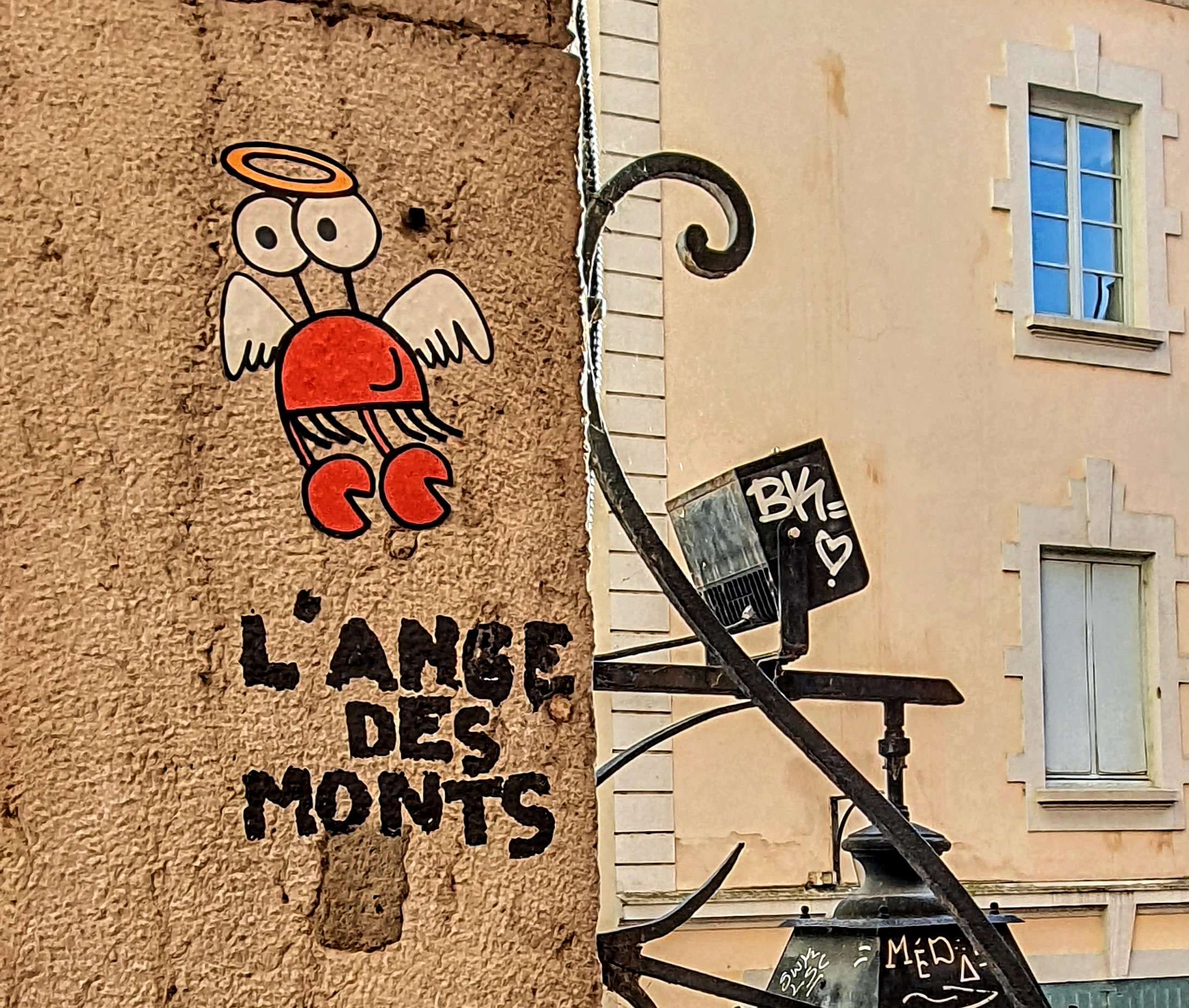 
								Street-art graffiti fresque 
								Ax Creart 
									1 Rue Sainte-Marie-des-Terreaux
									69001
									Lyon
									France 
									Pat Finder
								Street-Art-Safari.com
								