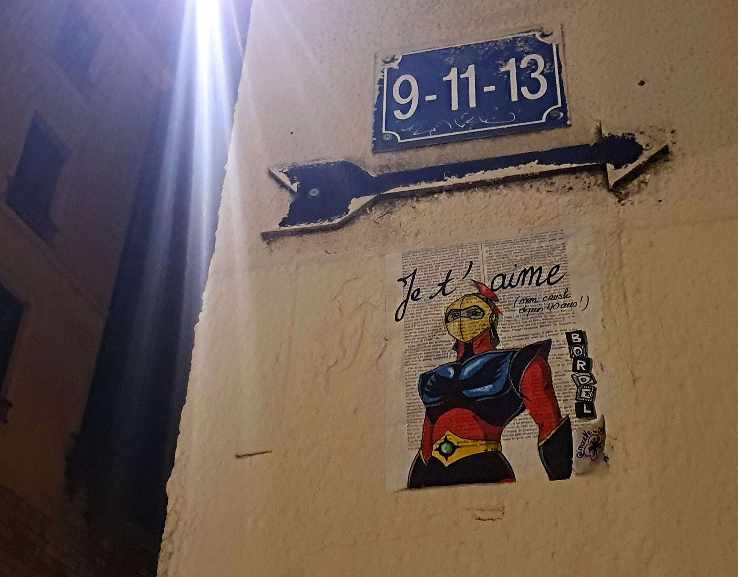 
								Street-art graffiti fresque 
								M&vous BORDEL 
									30 Rue Jean-Baptiste-Say
									69001
									Lyon
									France 
									Pat Finder
								Street-Art-Safari.com
								