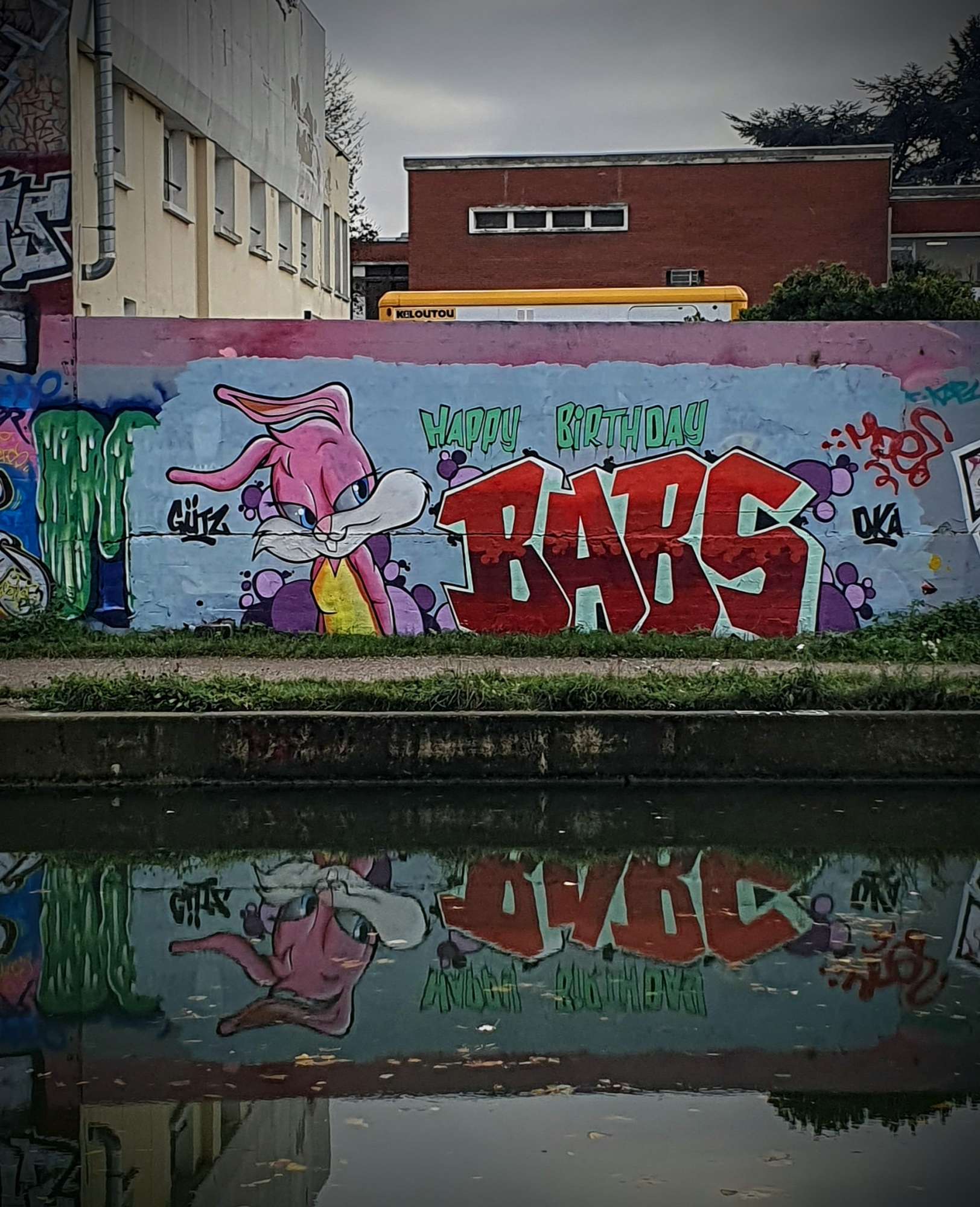 
								Street-art graffiti fresque 
								 
									129 Rue de la Folie
									93000
									Bobigny
									France 
									Pat Finder
								Street-Art-Safari.com
								