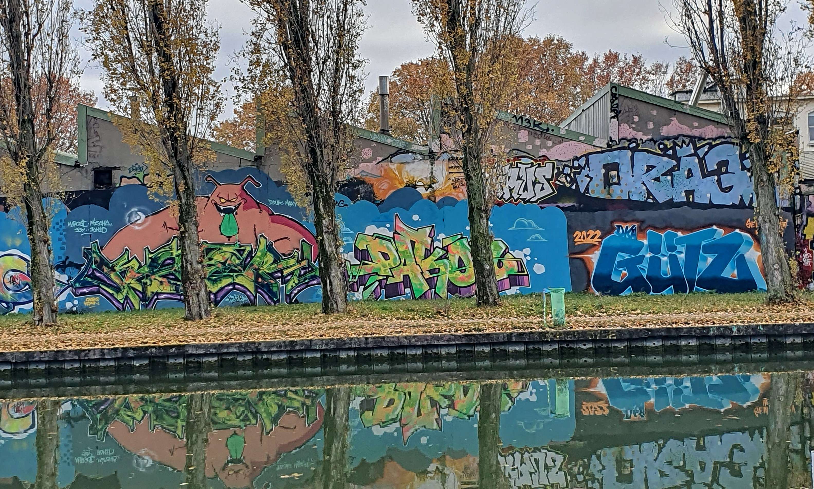 
								Street-art graffiti fresque 
								 
									94 Rue des Coquetiers
									93000
									Bobigny
									France 
									Pat Finder
								Street-Art-Safari.com
								