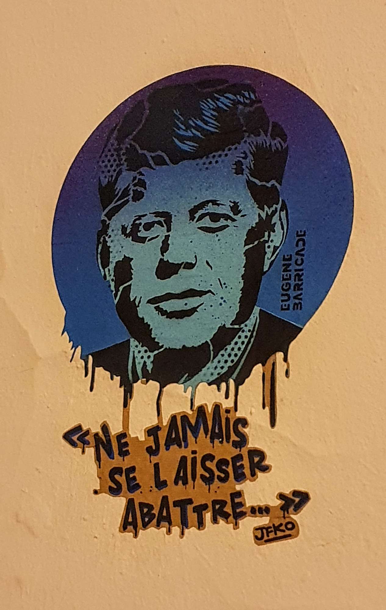 
								Street-art graffiti fresque 
								Eug&egrave;ne BARRICADE 
									32 Rue Burdeau
									69001
									Lyon
									France 
									Pat Finder
								Street-Art-Safari.com
								