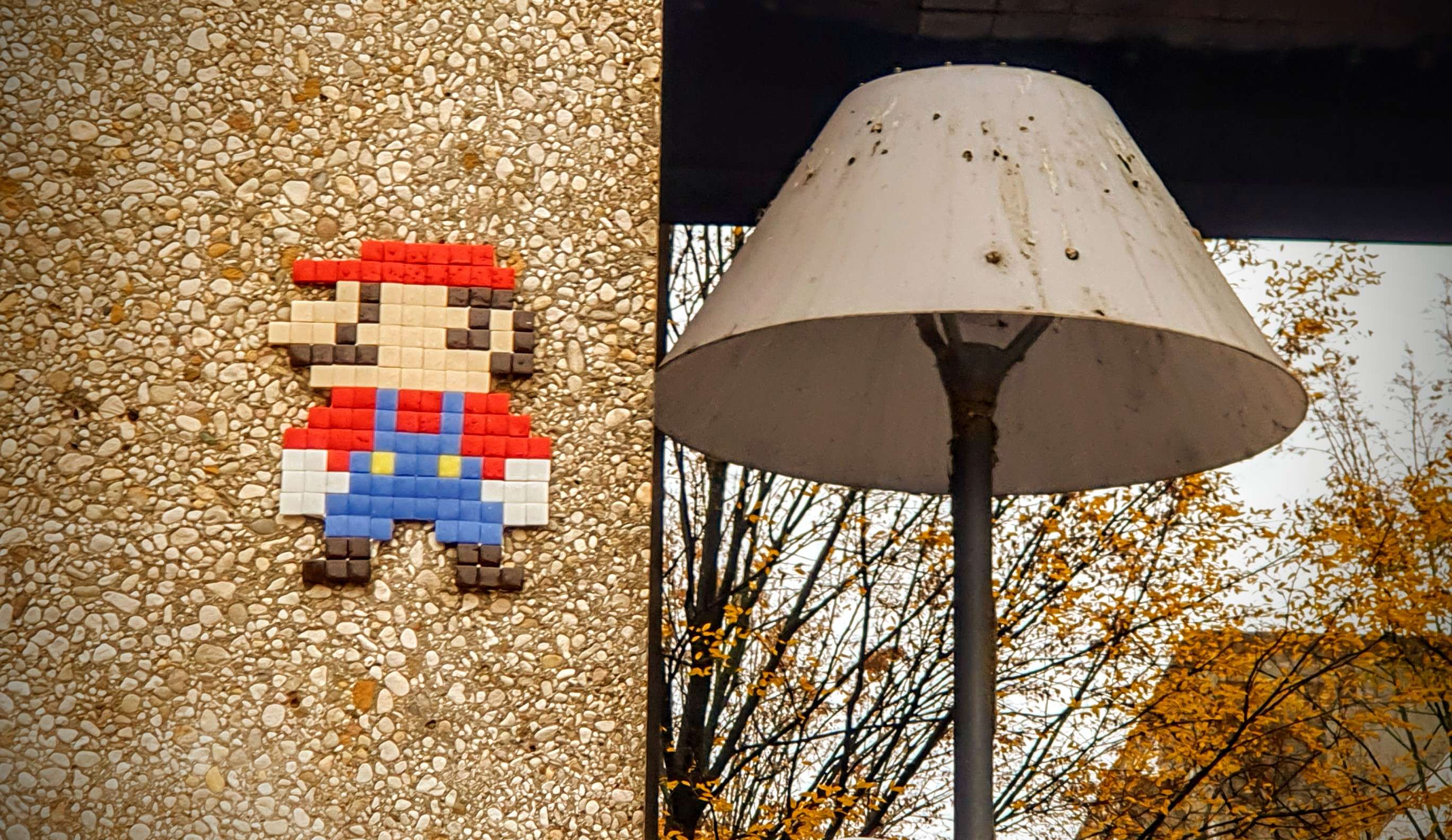 
								Street-art graffiti fresque 
								 
									15 Place des Pavillons
									69007
									Lyon
									France 
									Pat Finder
								Street-Art-Safari.com
								