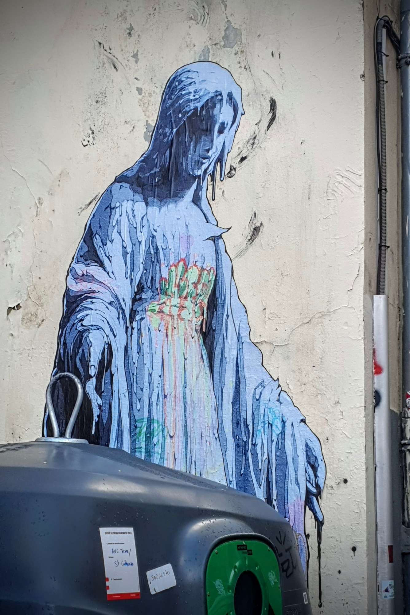 
								Street-art graffiti fresque 
								Brusk 
									21 Algeria Street
									69001
									Lyon
									France 
									Pat Finder
								Street-Art-Safari.com
								