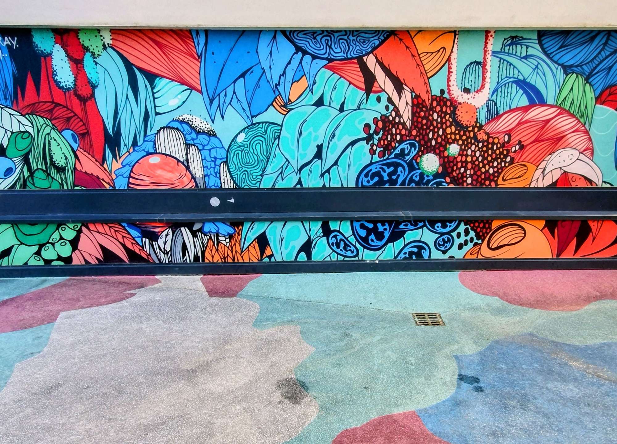 
								Street-art graffiti fresque 
								 
									2 Route de Grenoble
									38120
									Saint-&Eacute;gr&egrave;ve
									France 
									Pat Finder
								Street-Art-Safari.com
								