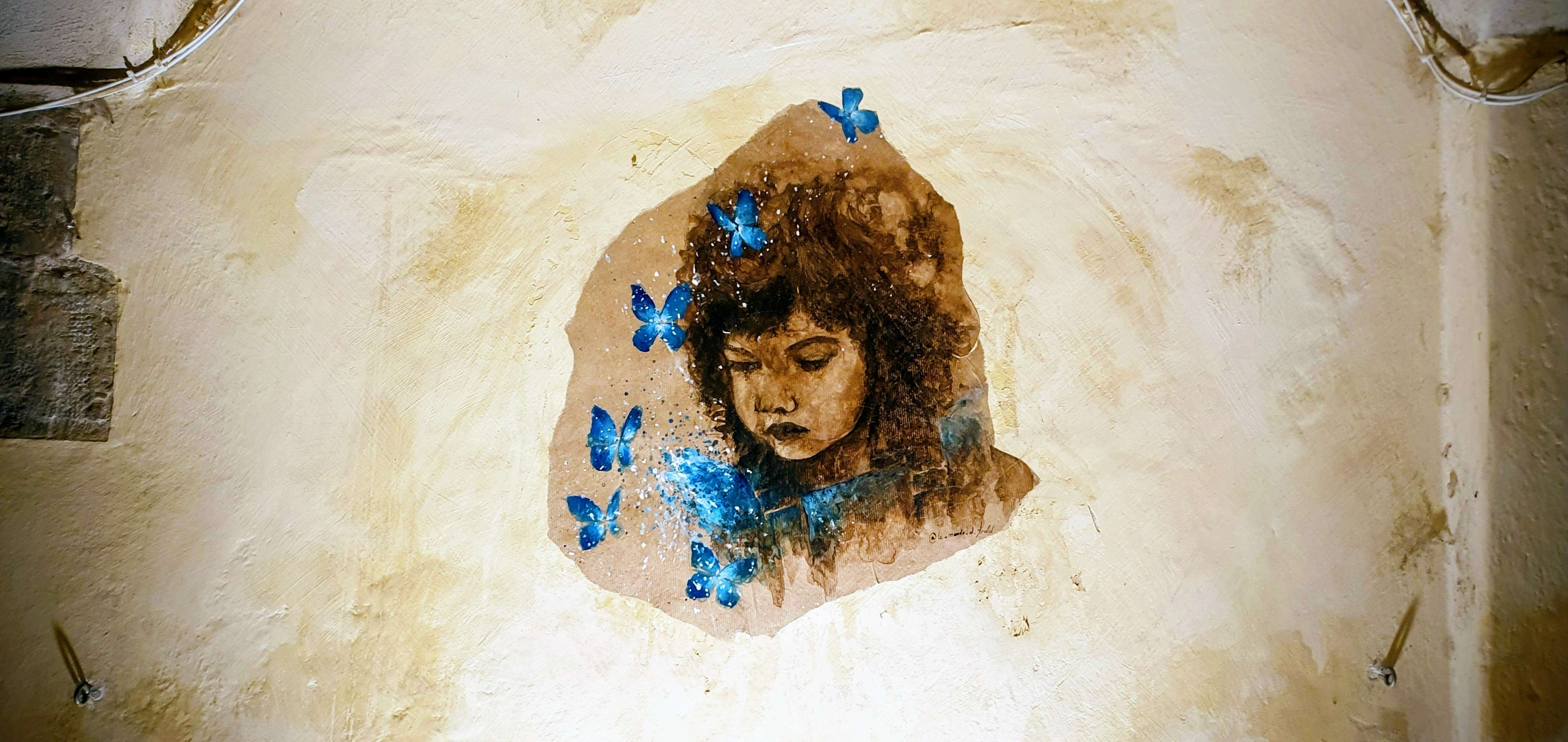 
								Street-art graffiti fresque 
								 
									7 Rue des Porches
									83400
									Hy&egrave;res
									France 
									Pat Finder
								Street-Art-Safari.com
								