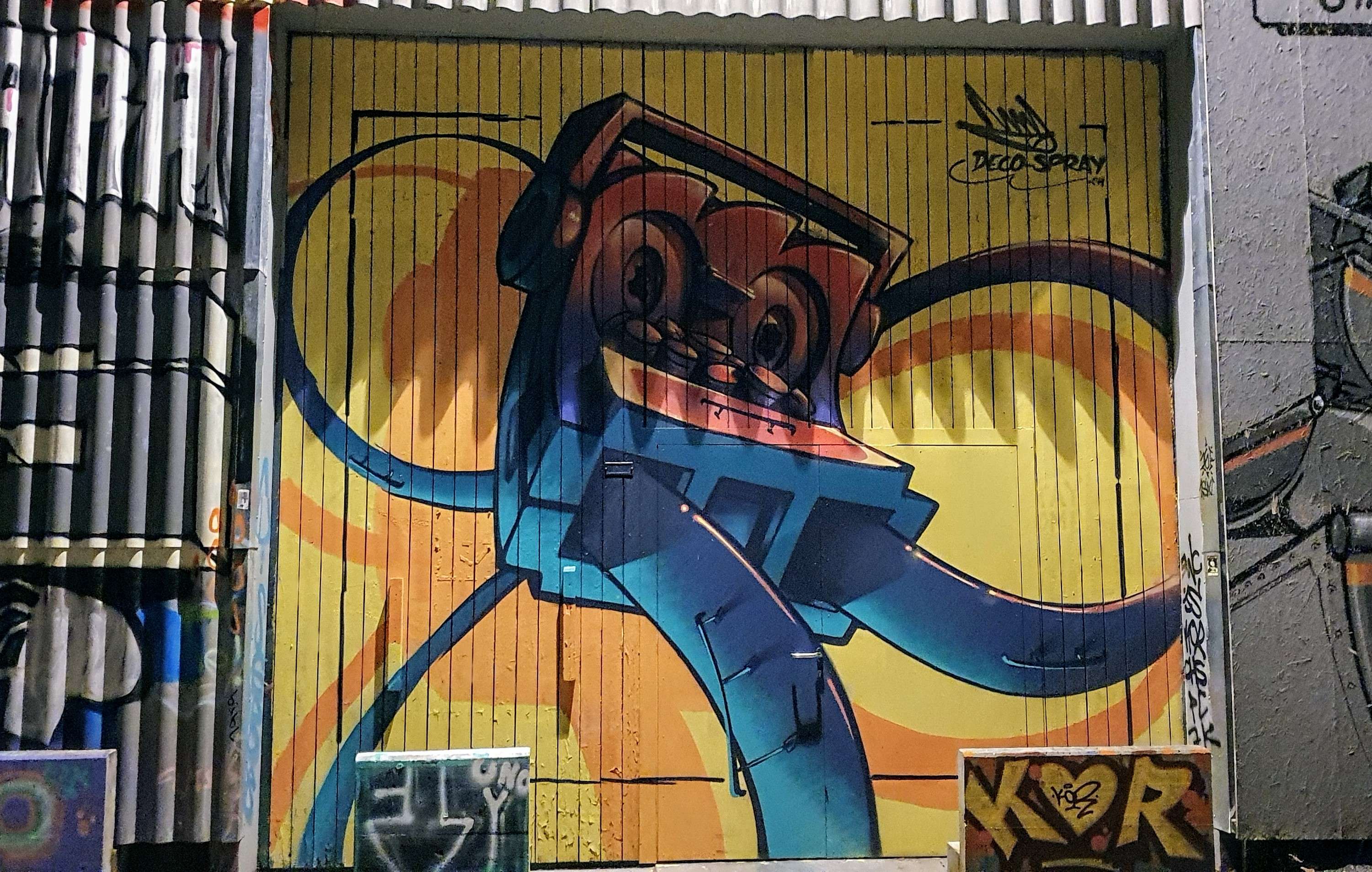 
								Street-art graffiti fresque 
								 
									36 Avenue de S&eacute;velin
									1004
									Lausanne
									Switzerland 
									Pat Finder
								Street-Art-Safari.com
								