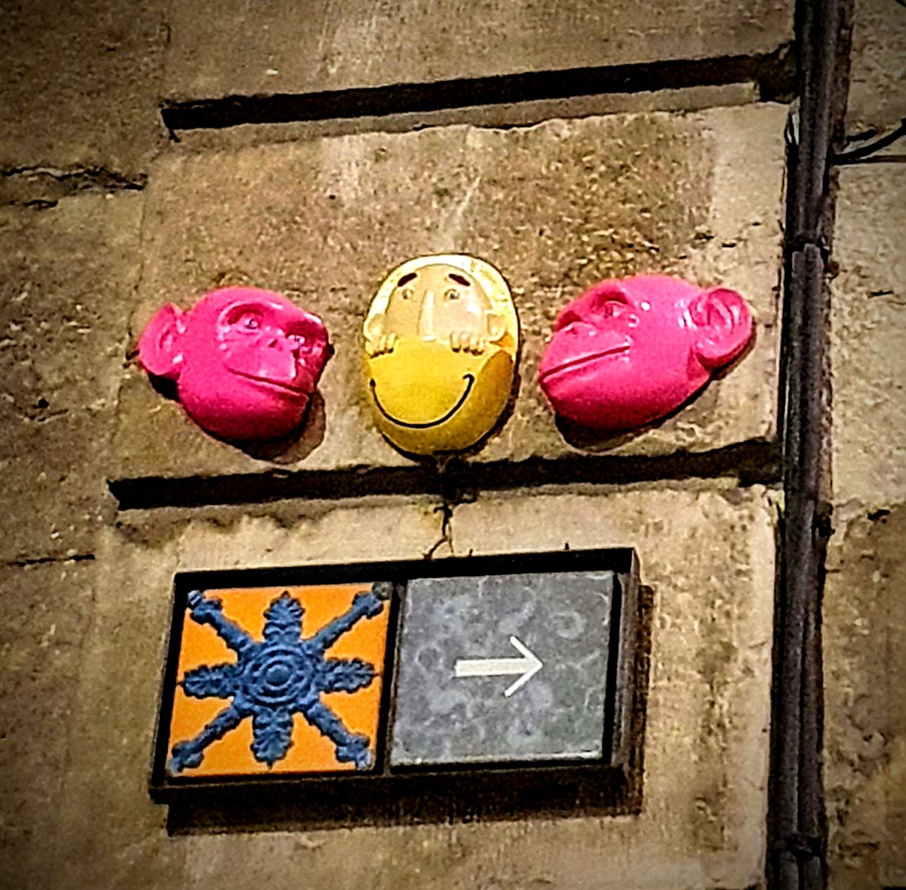 
								Street-art graffiti fresque 
								Zorm 
									40 Rue des Capucins
									69001
									Lyon
									France 
									AnunaQi
								Street-Art-Safari.com
								