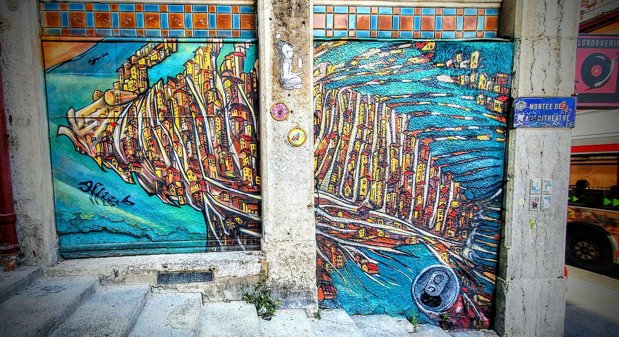 
								Street-art graffiti fresque 
								ShamSham 
									9 Rue du Jardin des Plantes
									69001
									Lyon
									France 
									AnunaQi
								Street-Art-Safari.com
								