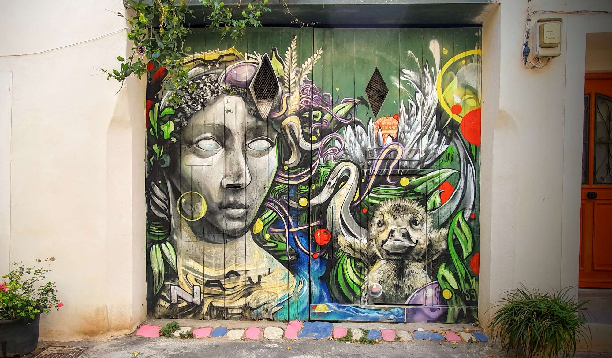 
								Street-art graffiti fresque 
								 
									18 Rue de Tunis
									34200
									S&egrave;te
									France 
									AnunaQi
								Street-Art-Safari.com
								