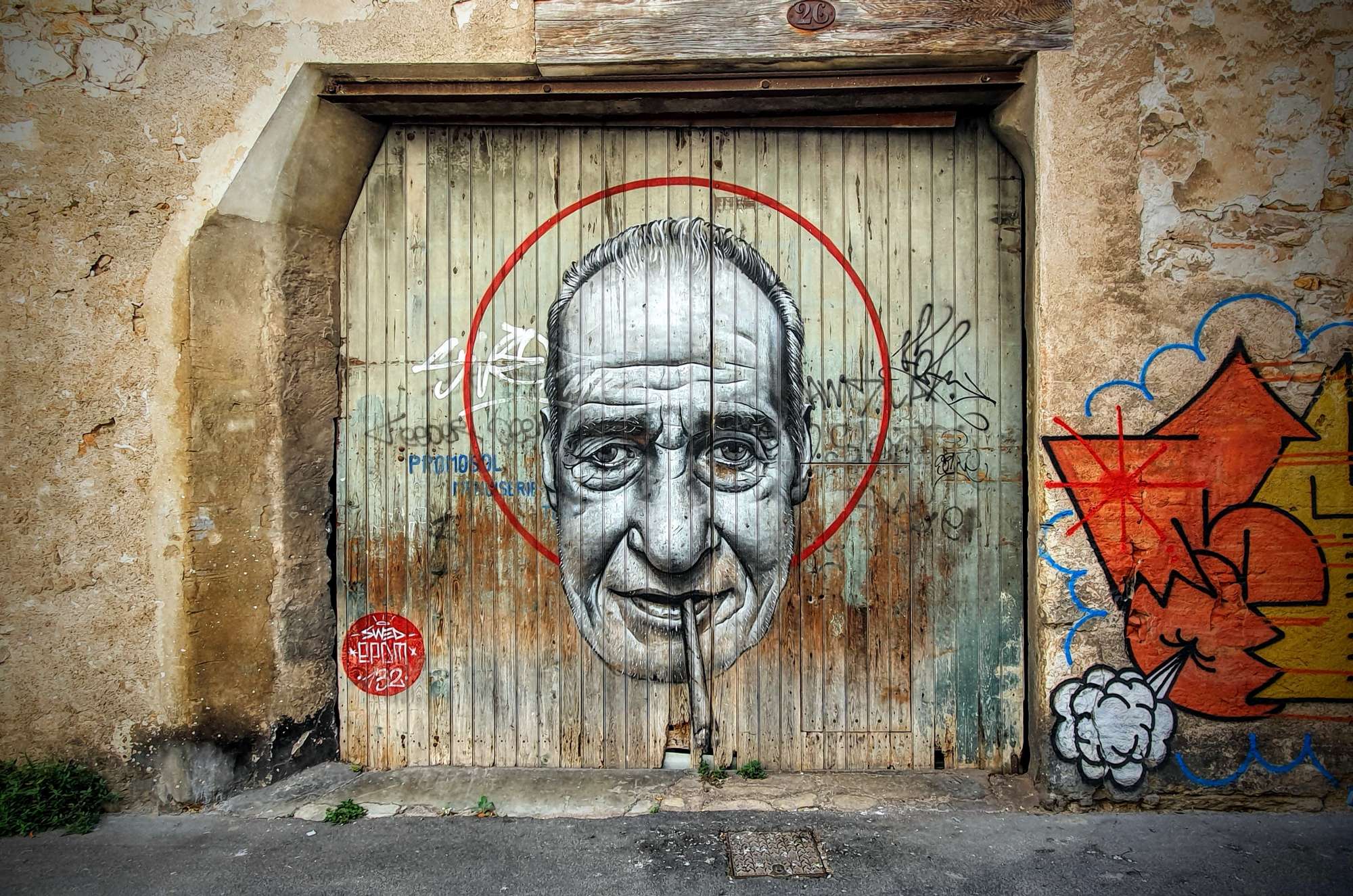 
								Street-art graffiti fresque 
								Swed 
									26 Rue de Tunis
									34200
									S&egrave;te
									France 
									AnunaQi
								Street-Art-Safari.com
								