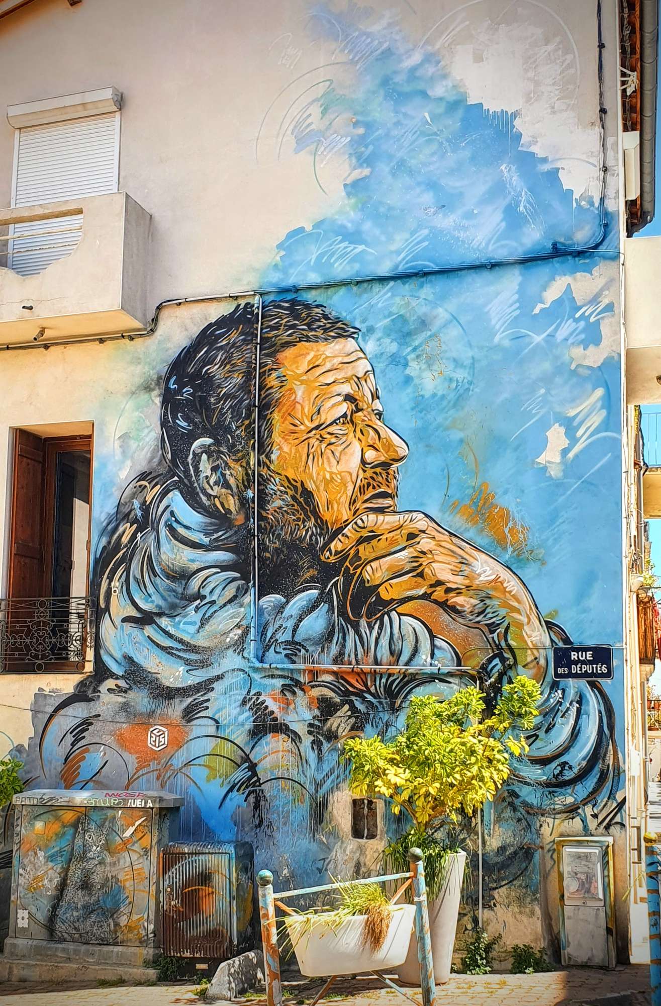 
								Street-art graffiti fresque 
								C215 
									71 Grande Rue Haute
									34200
									S&egrave;te
									France 
									AnunaQi
								Street-Art-Safari.com
								